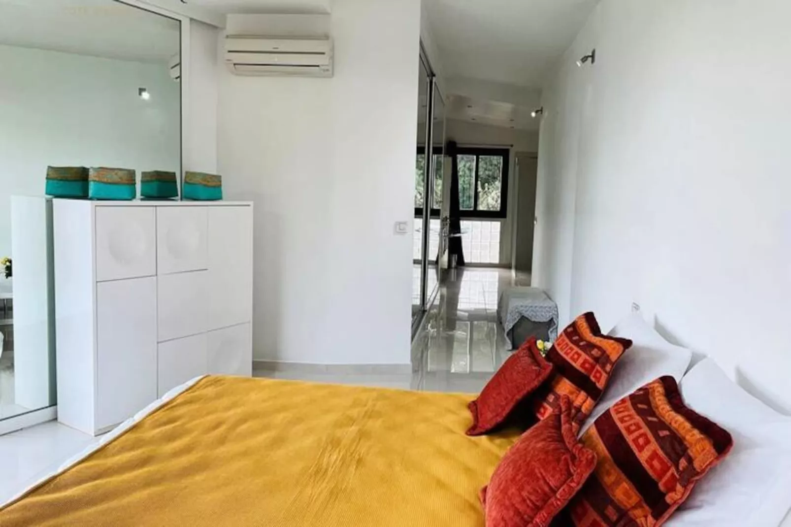 06al - Villa Architecte Avec Piscine Vue Mer-Image-tags.