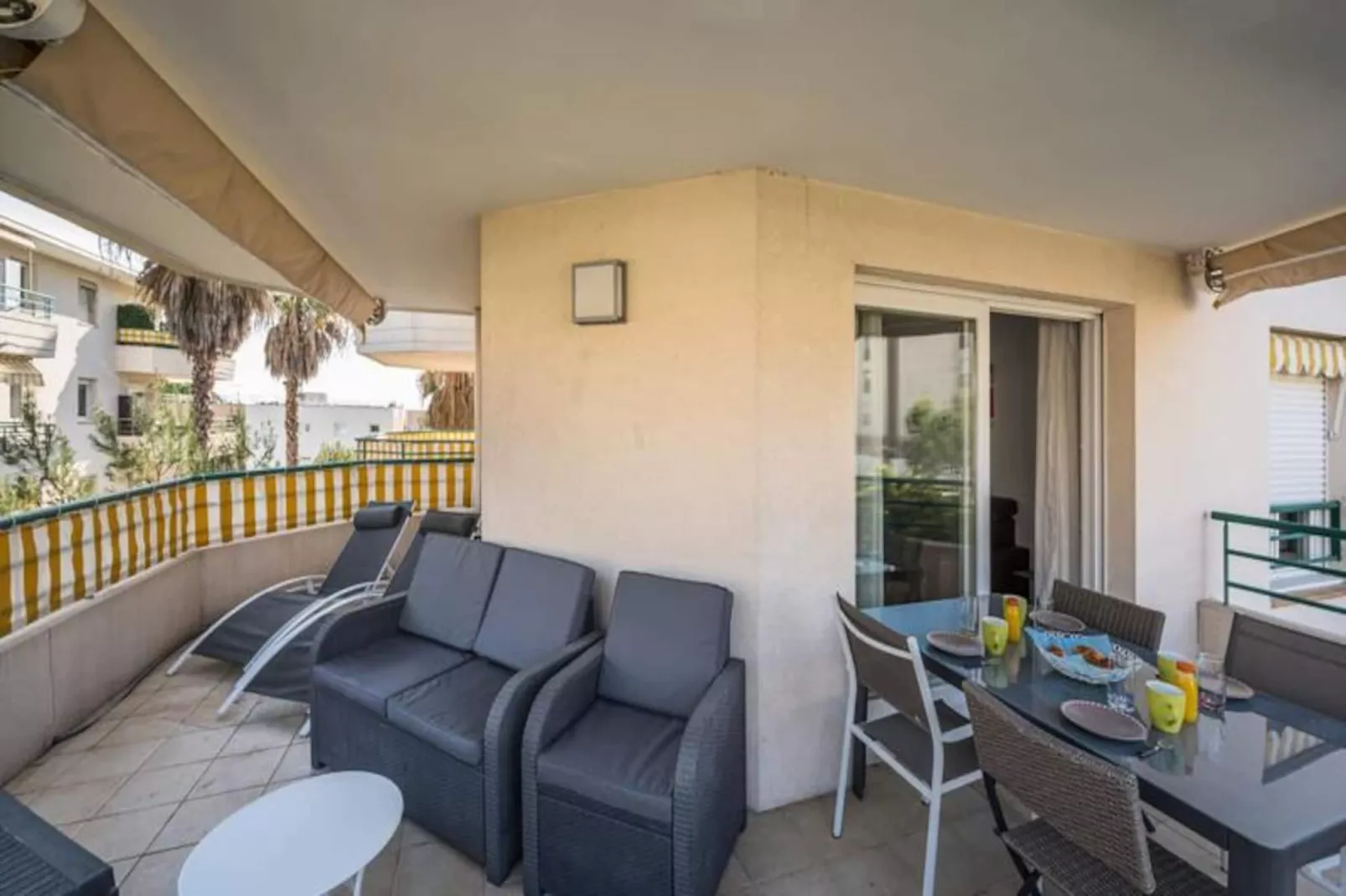 Le Regent Park  Appartement Pour 6 By Sunset-Image-tags.