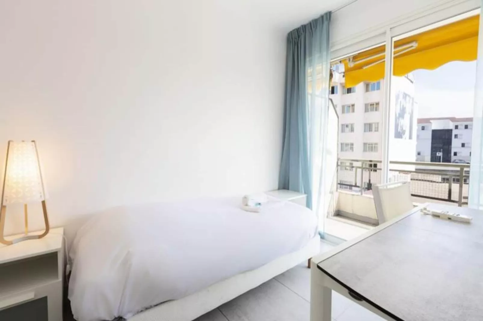 Résidence We &hearts; Cannes ! Cosy 3 Pi&egrave;ces Tout Confort Avec Terrasse Cannes Centre-Buitenkant zomer