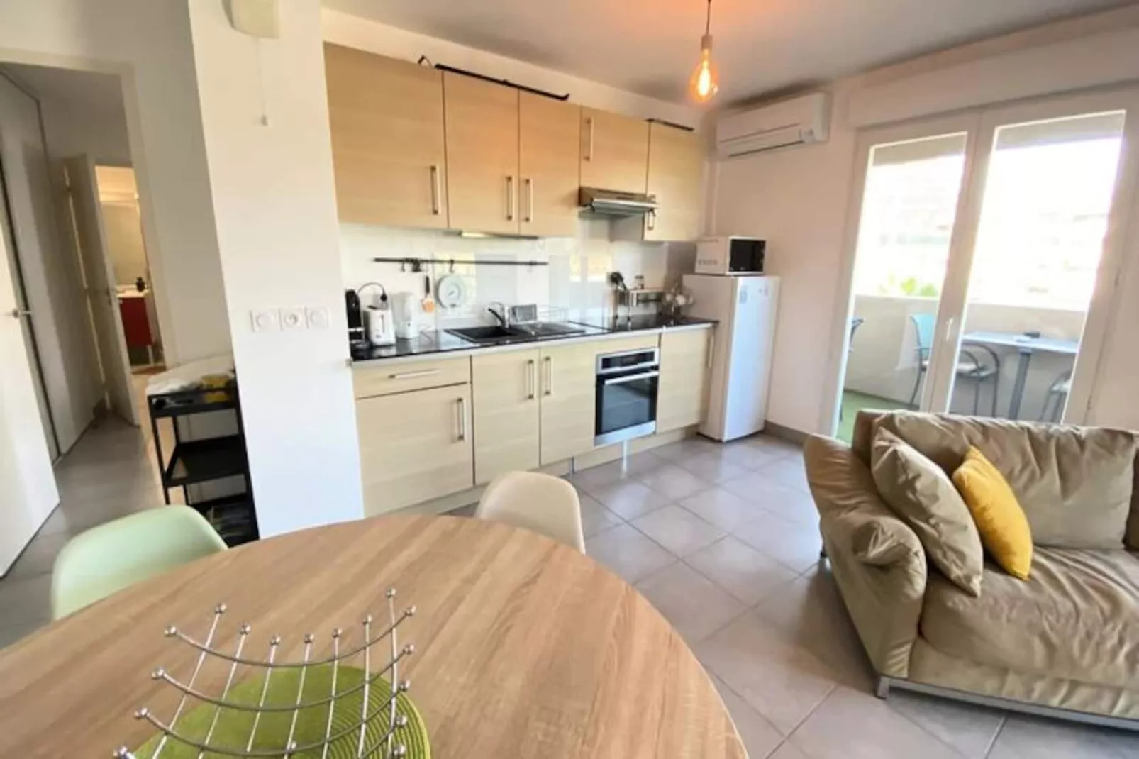 06ch : Beau T3 Avec Terrasse - 300m Parc Exflora-Image-tags.