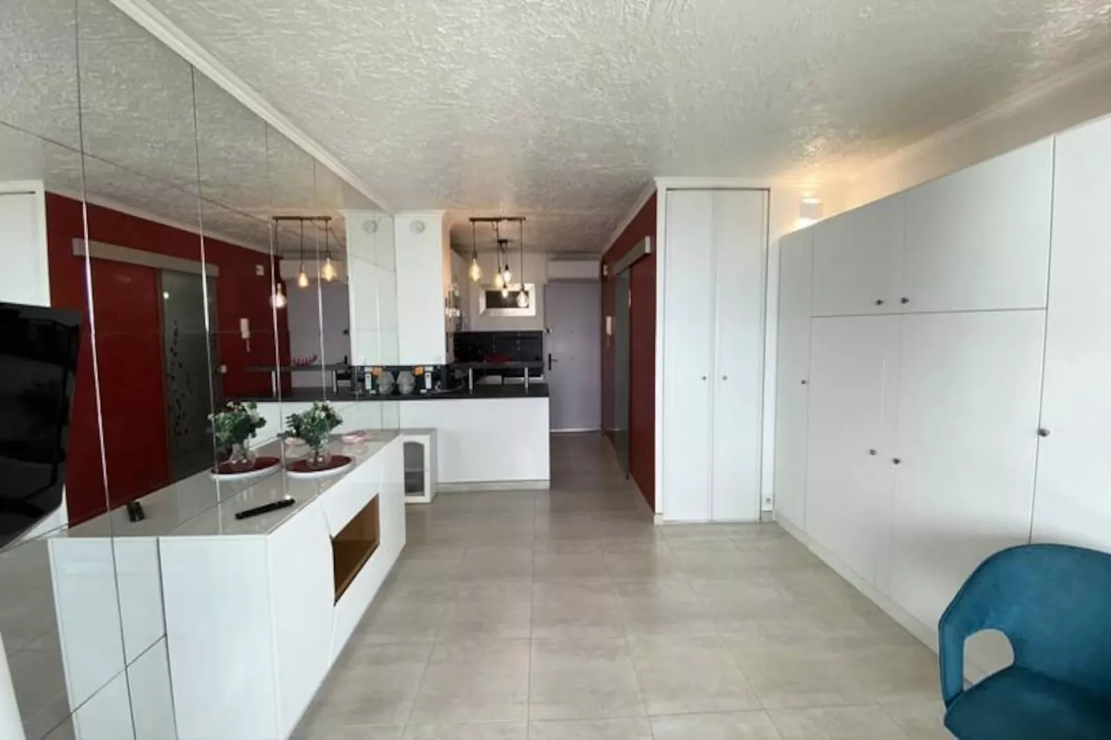 06bh - Beau Studio Face &agrave; La Mer-Image-tags.