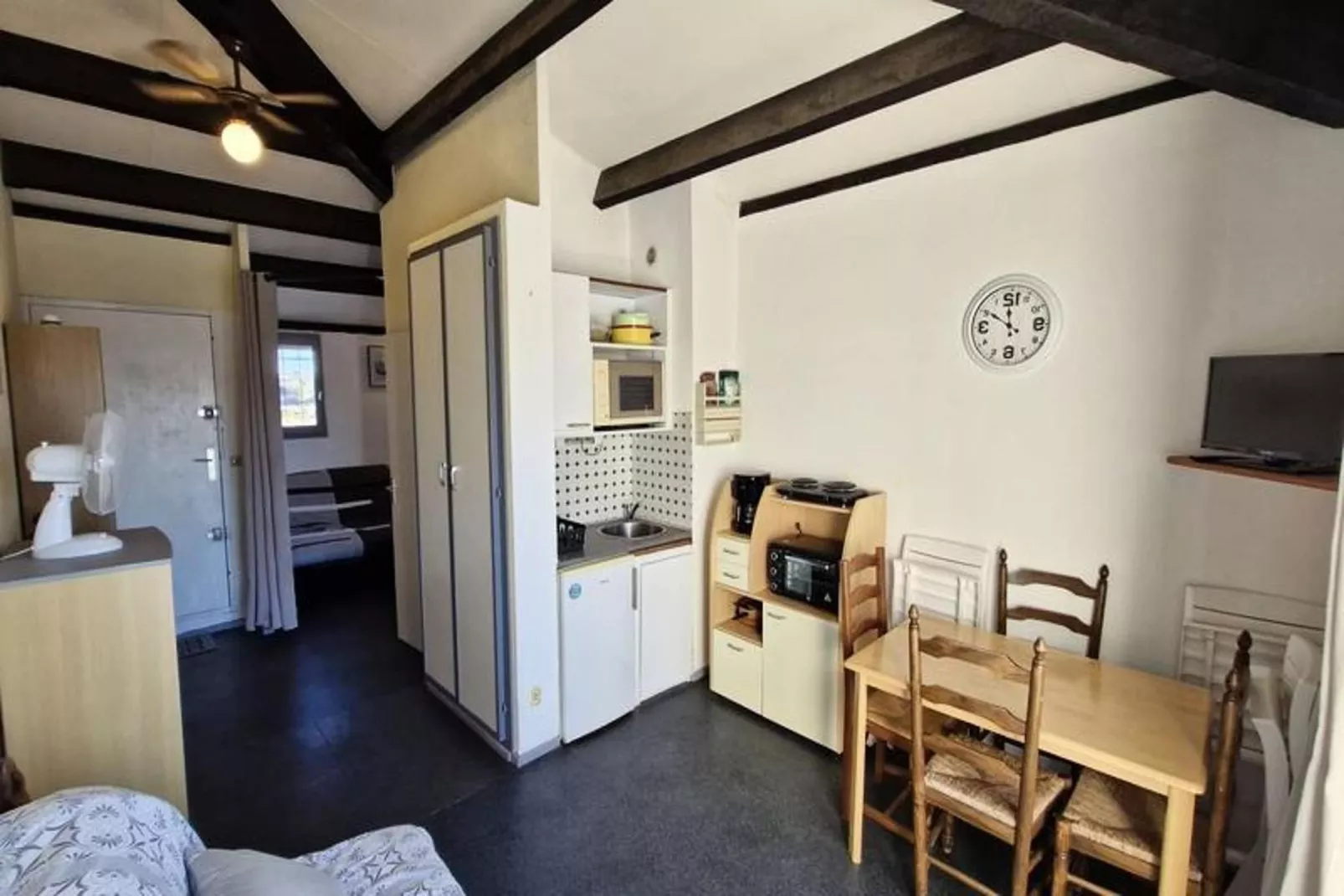 Résidence Le Grand Large-Eetkamer