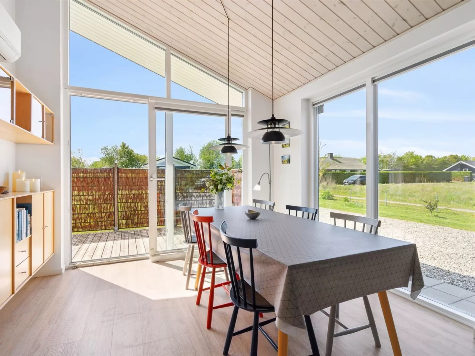 "Snari" - 700m from the sea-Binnen