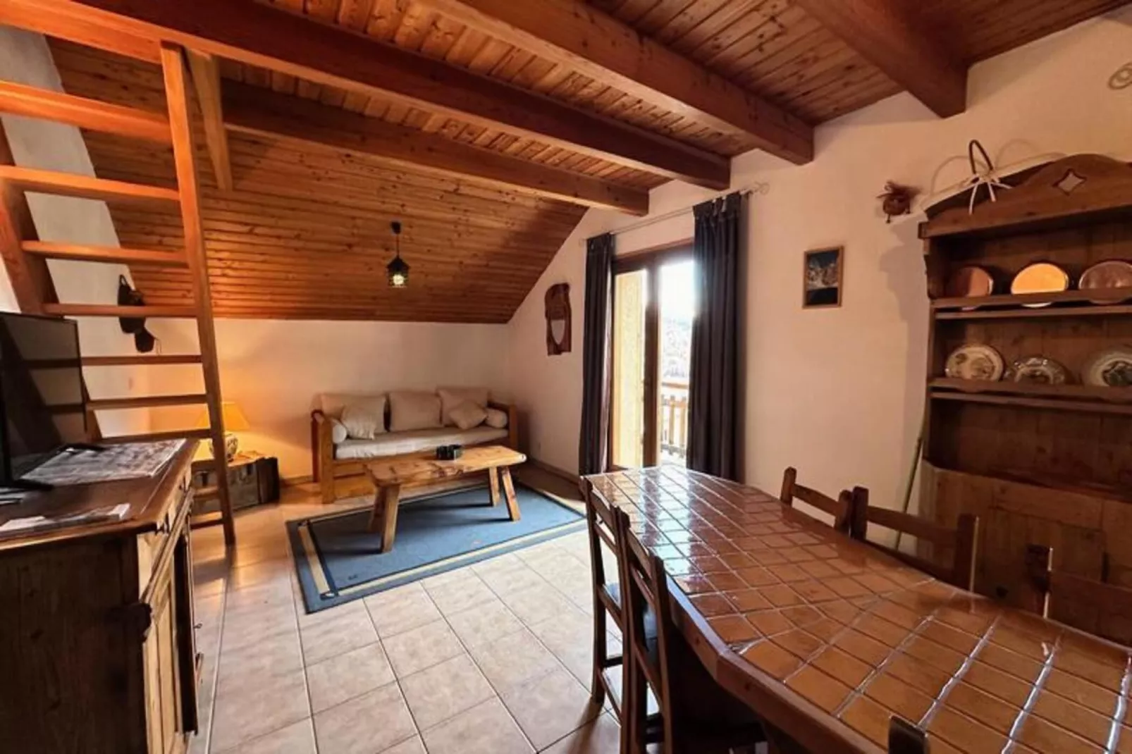 Résidence Le Coup De Sabre-Buitenkant zomer