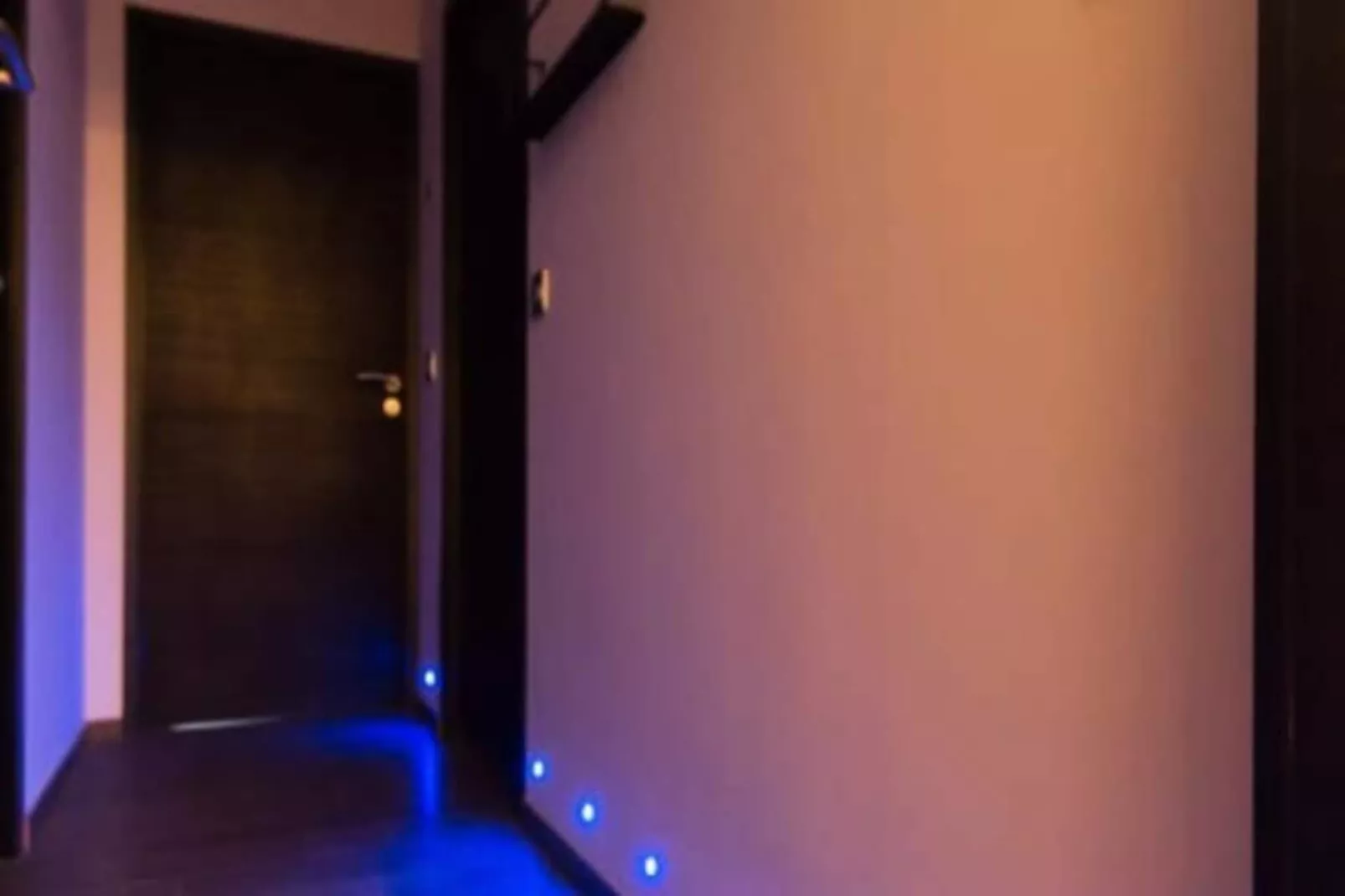 3 Pcs Design - R&eacute;nov&eacute; Cannes Ctre Croisette Emplacement N&deg;1 Olam Properties-Image-tags.