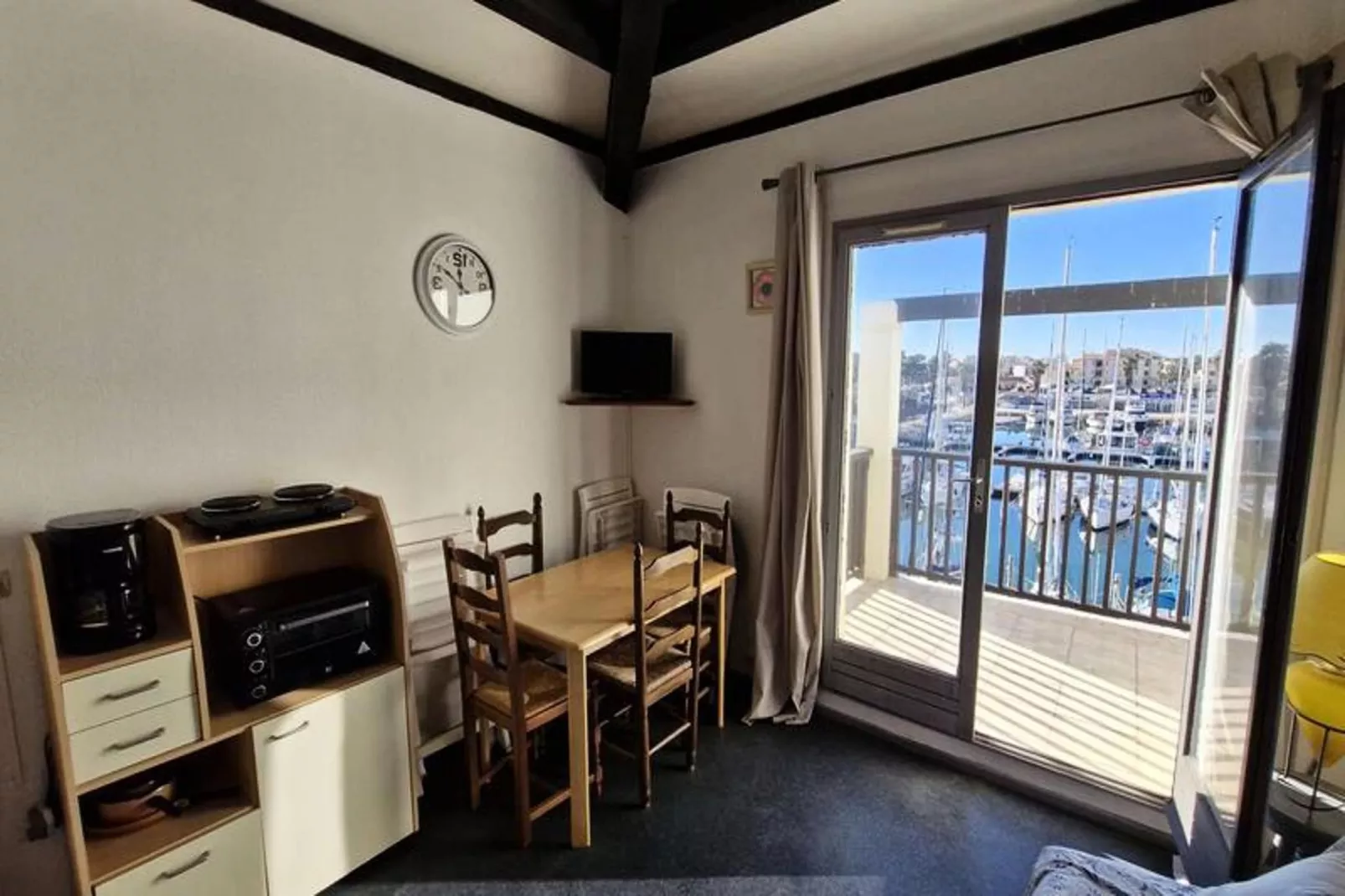 Résidence Le Grand Large-Eetkamer