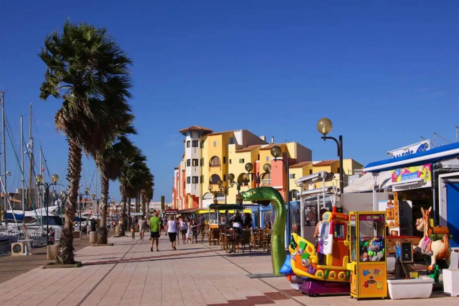 Résidence Belle Plage-Buitenkant zomer