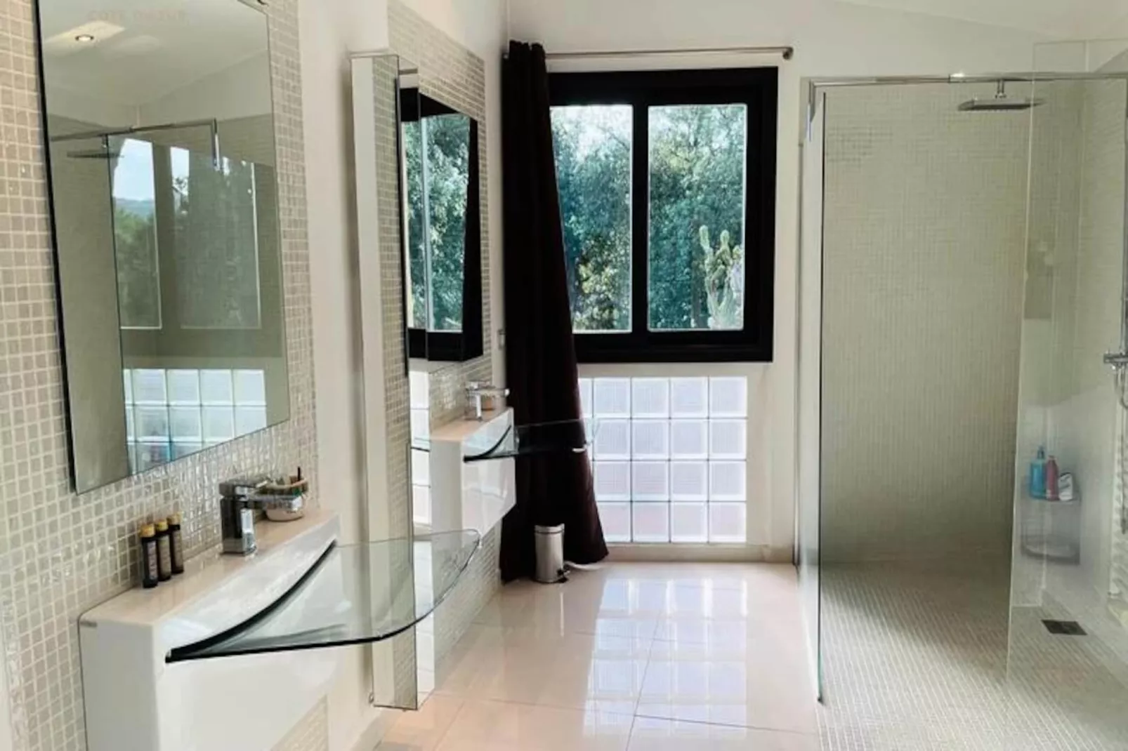 06al - Villa Architecte Avec Piscine Vue Mer-Image-tags.