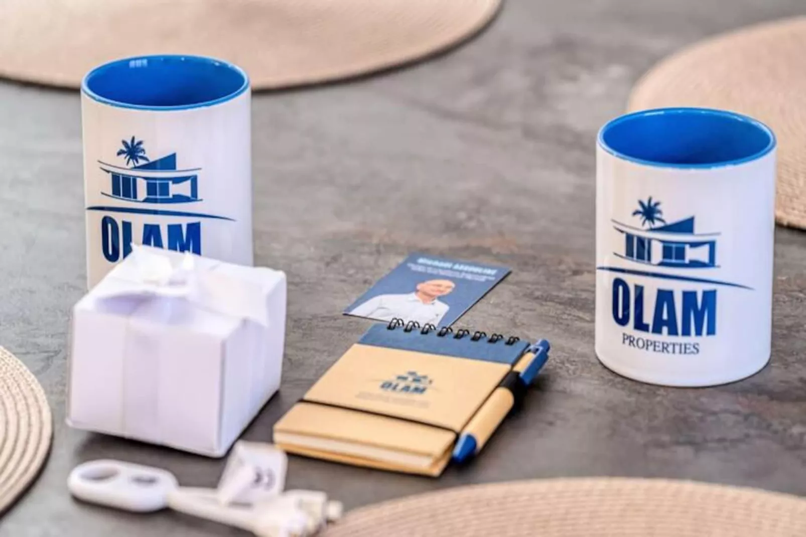 2 Pi&egrave;ces Moderne - 3/4 Pers Calme Cannes Hyper Centre Olam Properties-Image-tags.