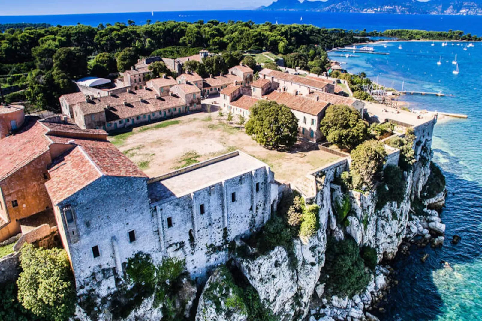 Résidence Grand 2 Pi&egrave;ces, Bv De La Croisette Palm Beach, Face Bijou Plage ☀st James☀-Image-tags.