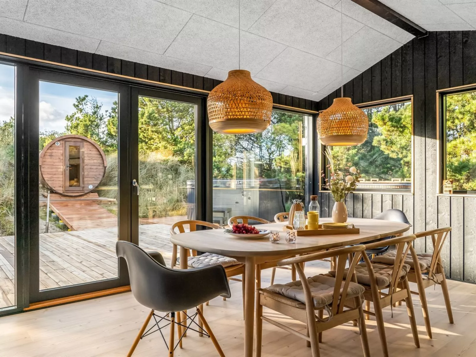 "Erja" - 600m from the sea-Binnen