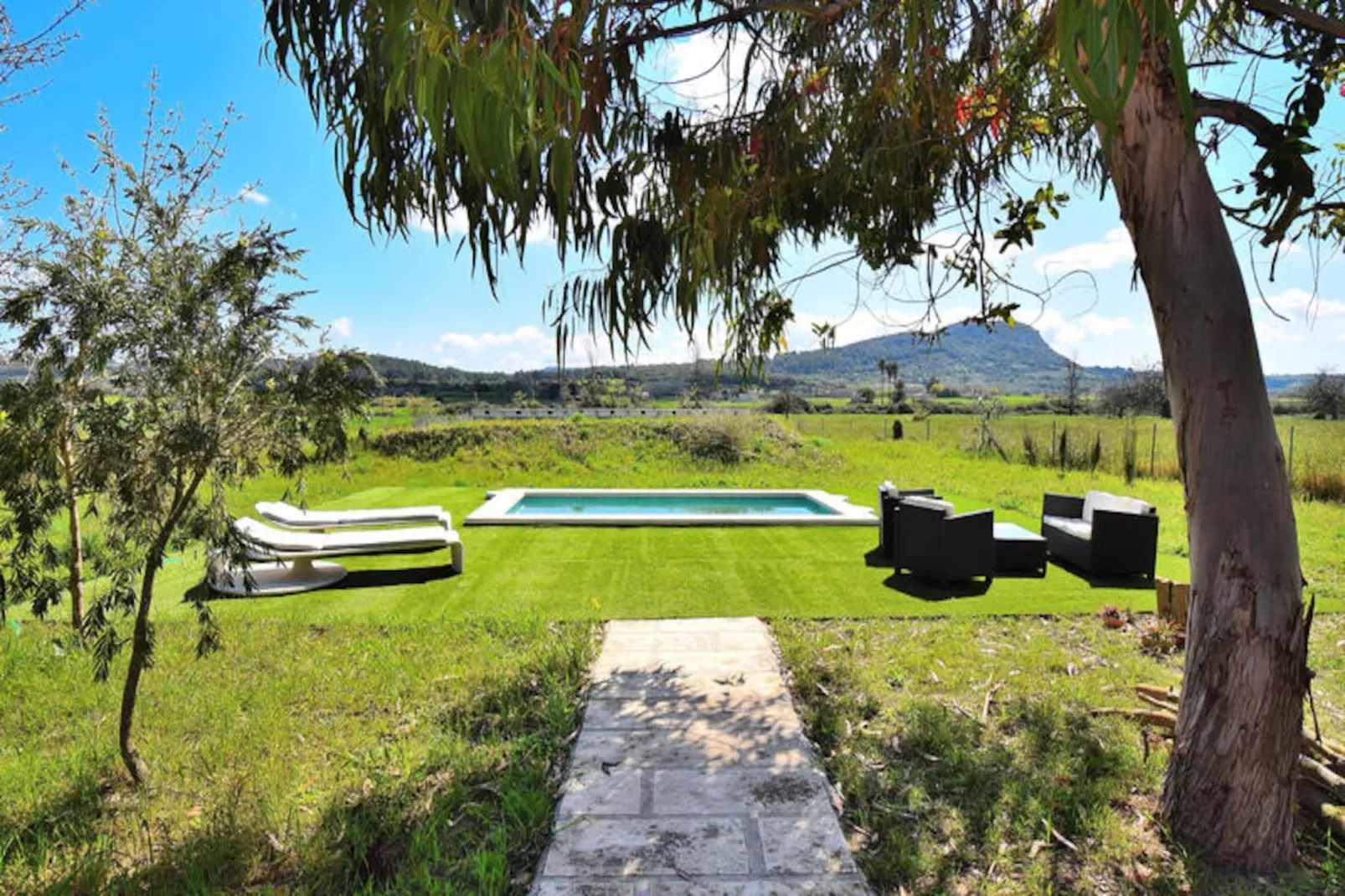 Maison à Sineu-Image-tags.