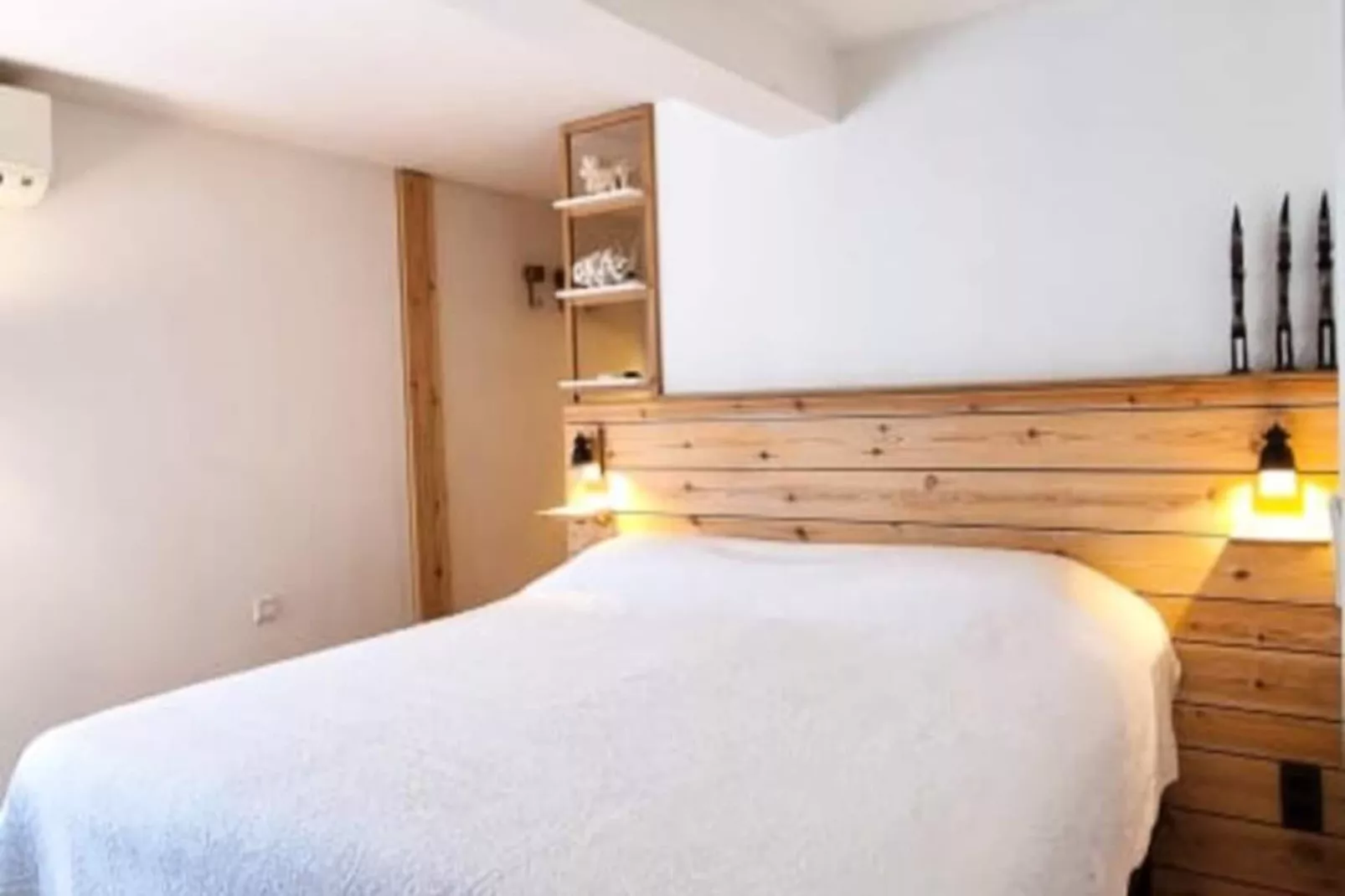 Appartement Dolce 3 Chambres 5 Pers/10min De Cannes-Image-tags.