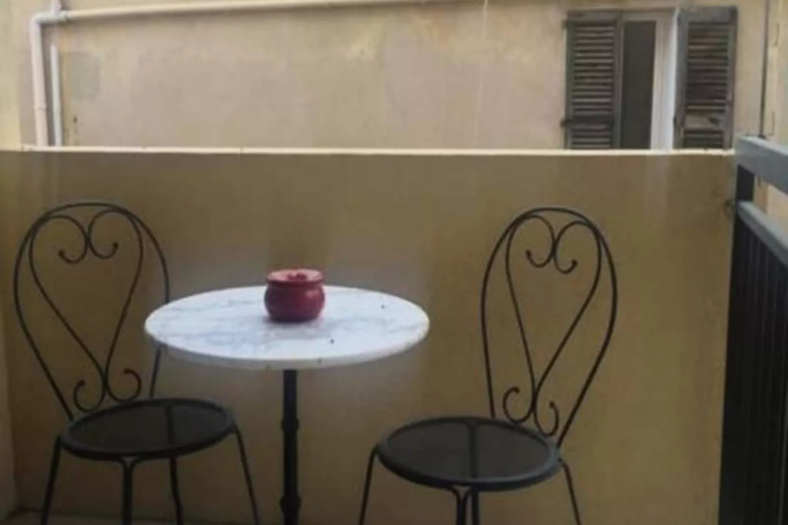 Résidence Coeur De La Rue Meynadier-Terrasbalkon