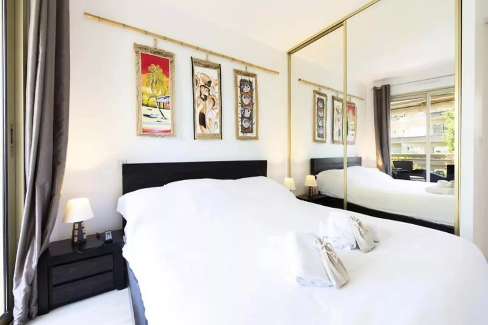 Résidence Coup De Coeur Id&eacute;al Congres Et Vacances ❤live In Villa Parador❤-Buitenkant zomer