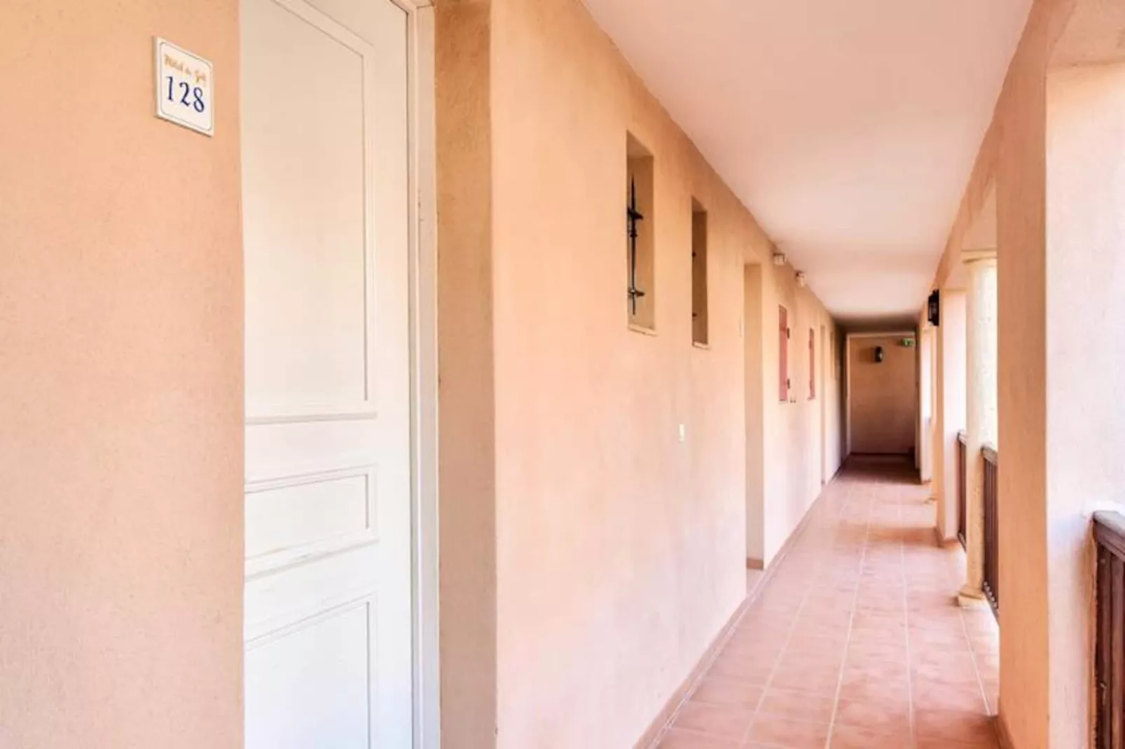 Résidence Hôtel du Golf de Pont Royal - maeva Home-Image-tags.