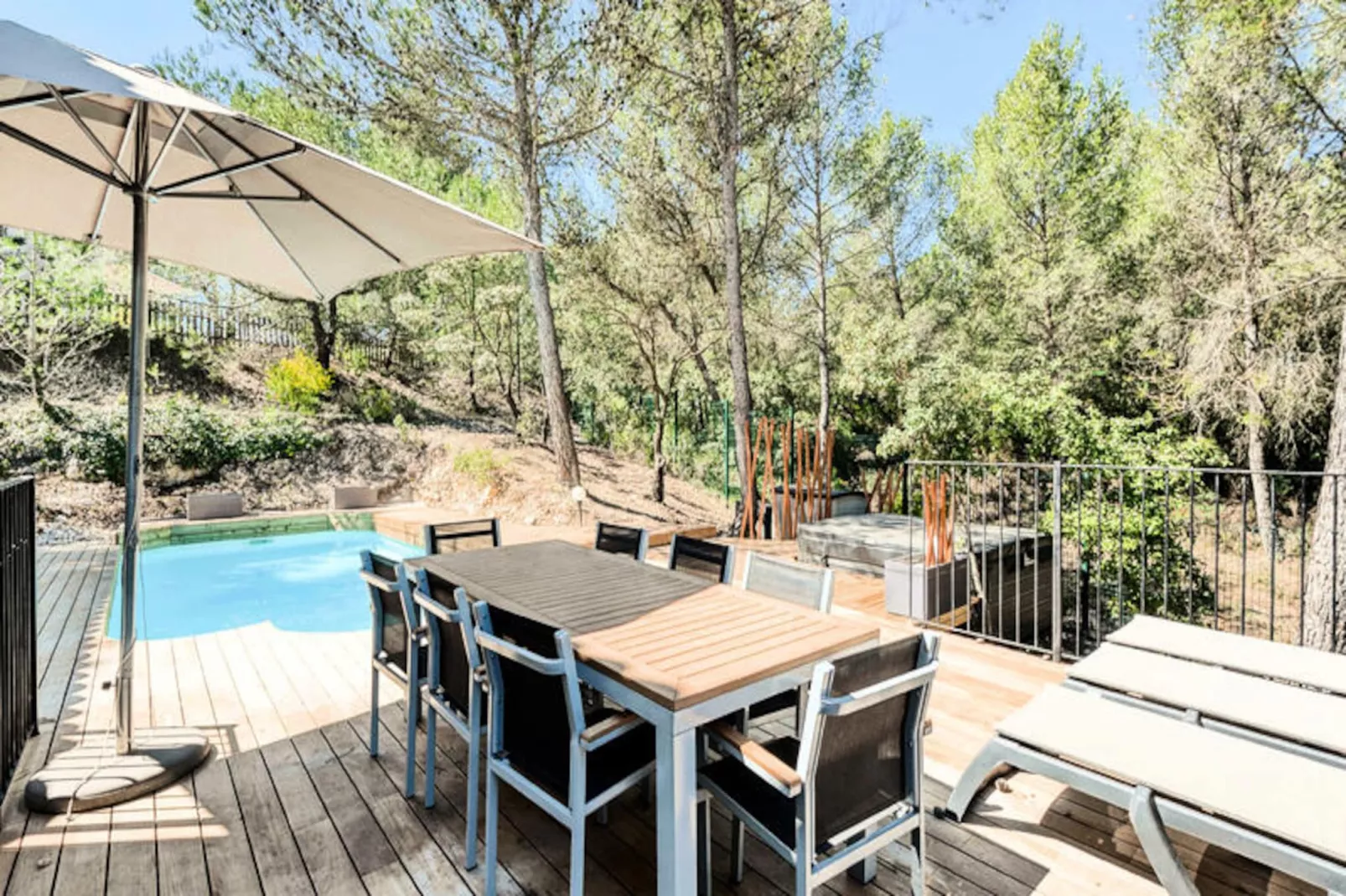 Les Mas et Villas de Pont Royal en Provence - maeva Home-Image-tags.