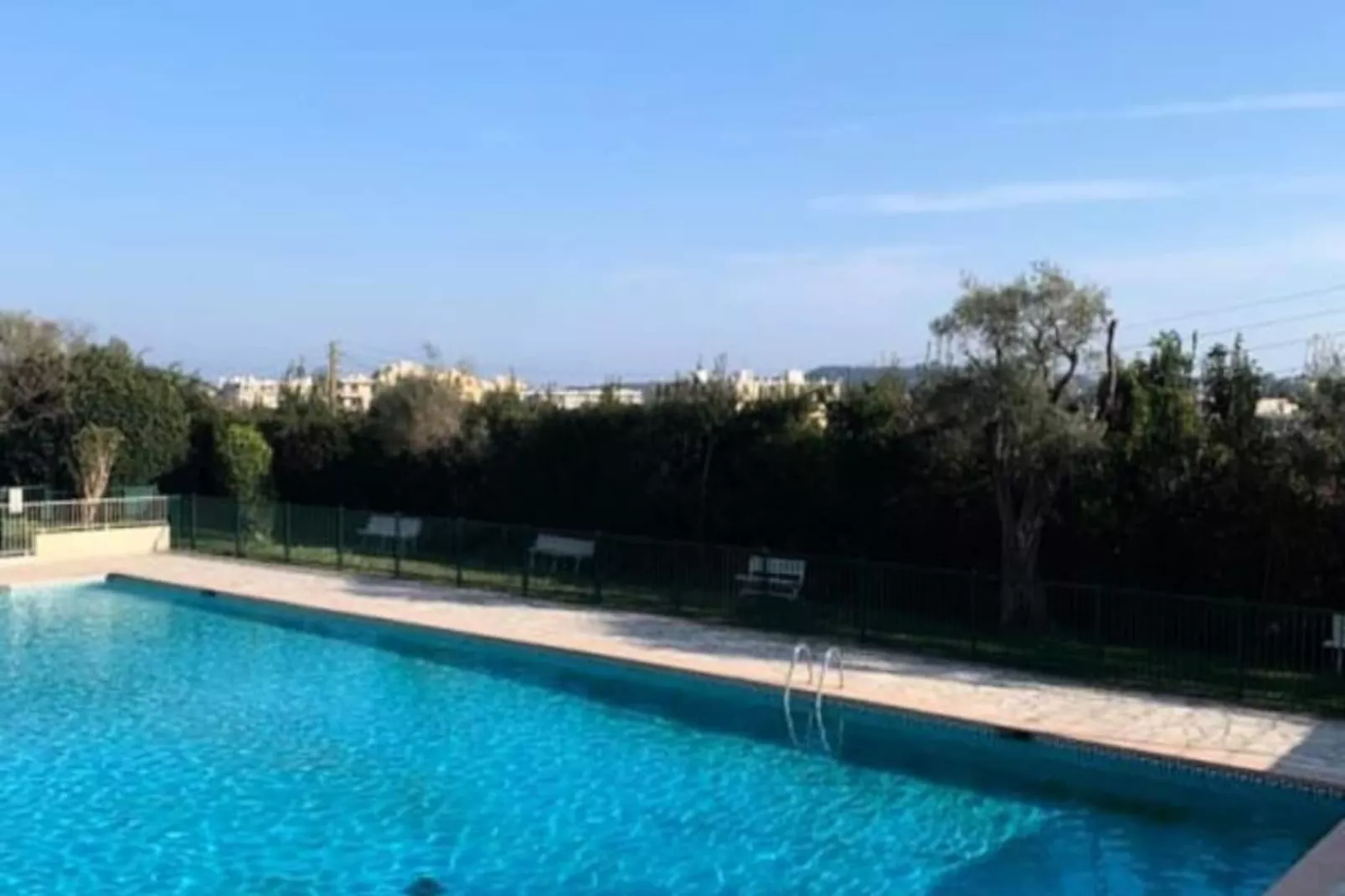 Résidence Bnb Renting 3 Pi&egrave;ces Avec Une Vue &agrave; Couper Le Souffle &agrave; Antibes !-Image-tags.