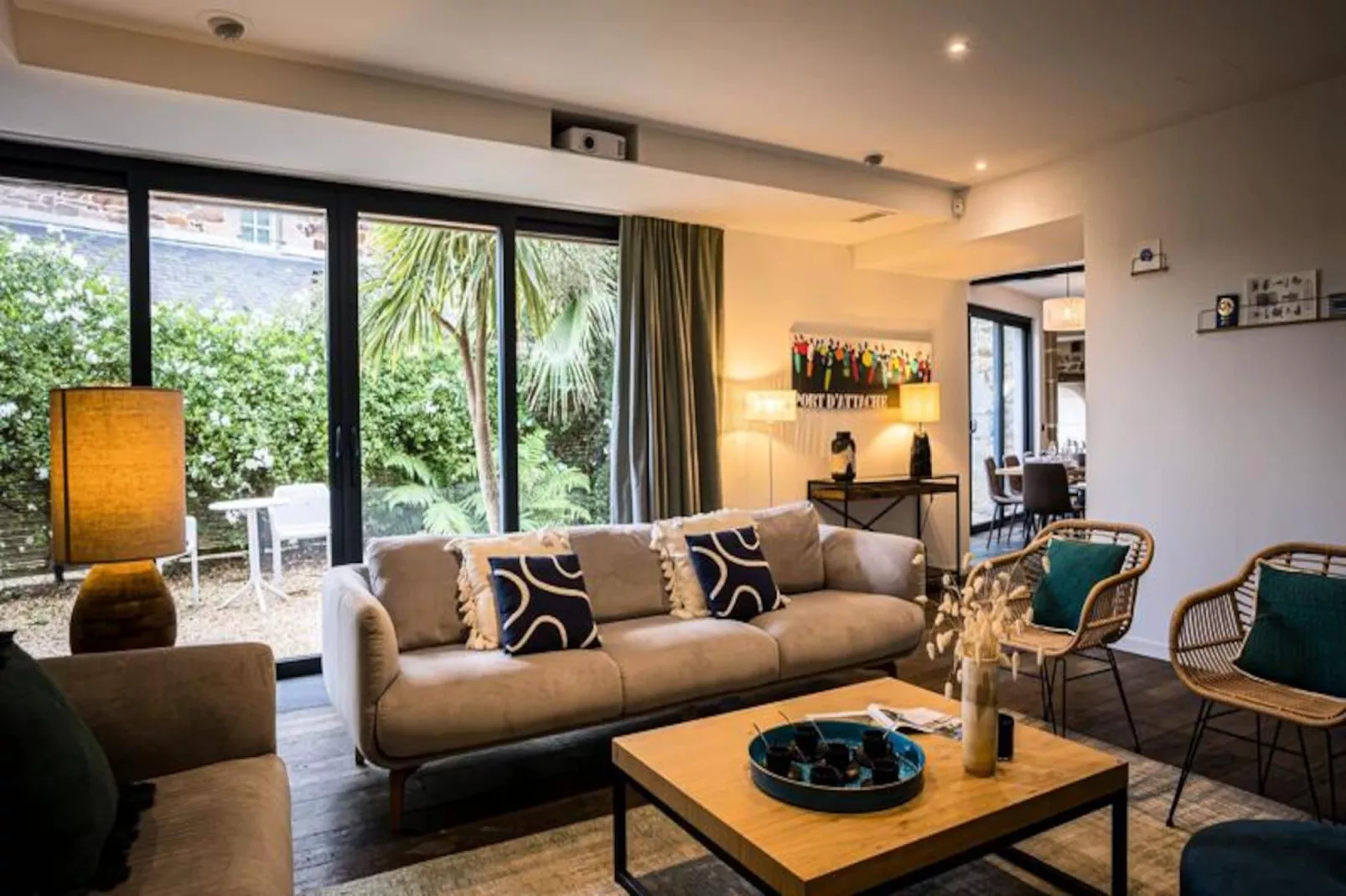 Maison à Perros-Guirec-Image-tags.