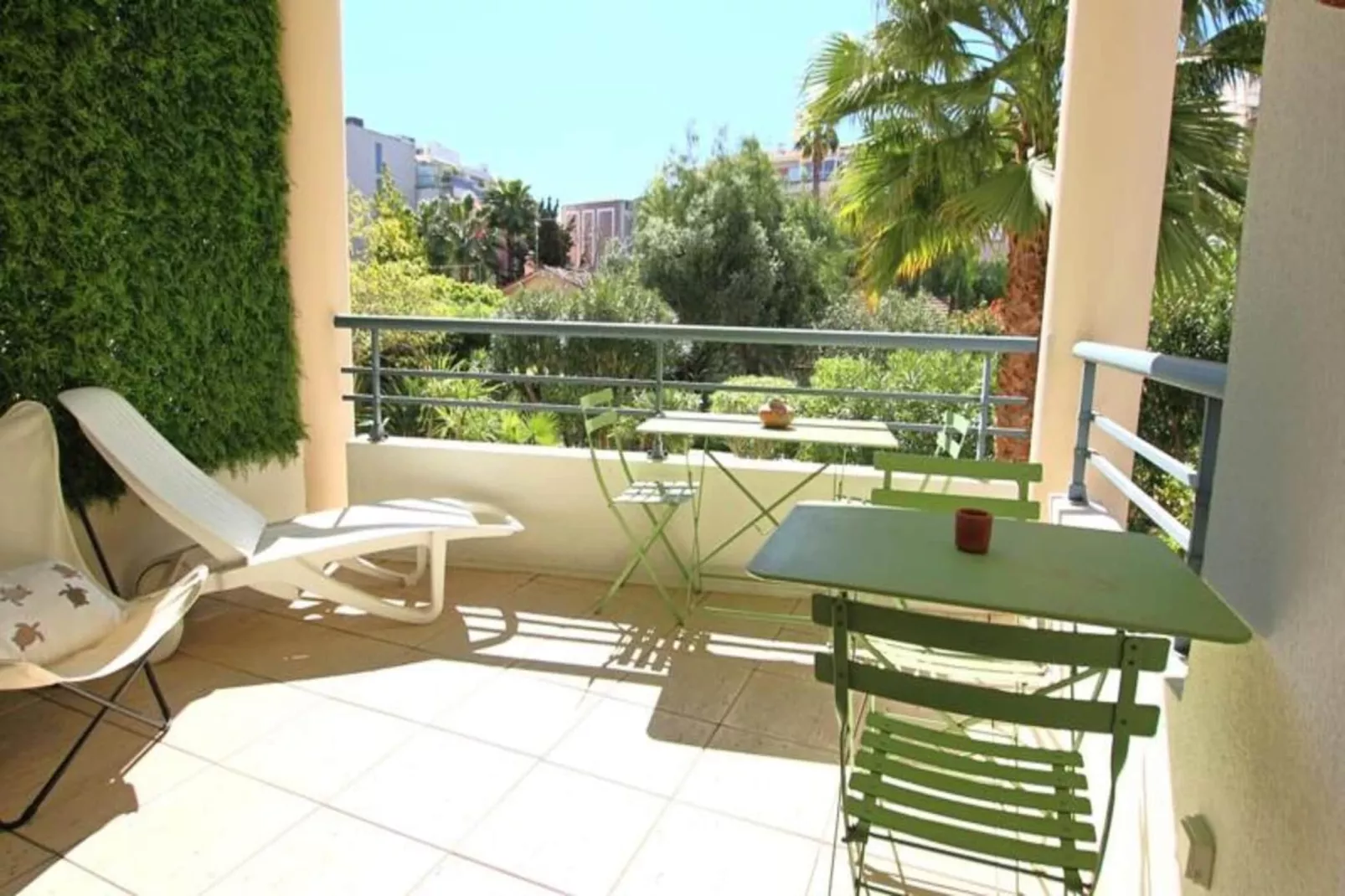 Résidence Appartement Rénové Avec 2 Chambres & Salle De Bain à La Décoration Raffinée-Recreatieruimte