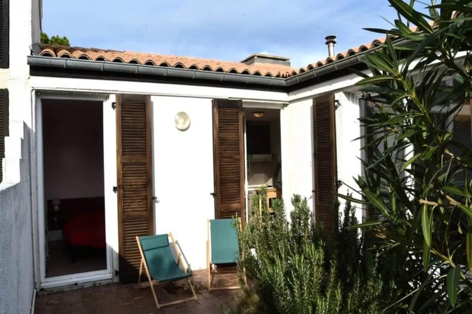 Résidence Les Candeilleres-Tuinen zomer