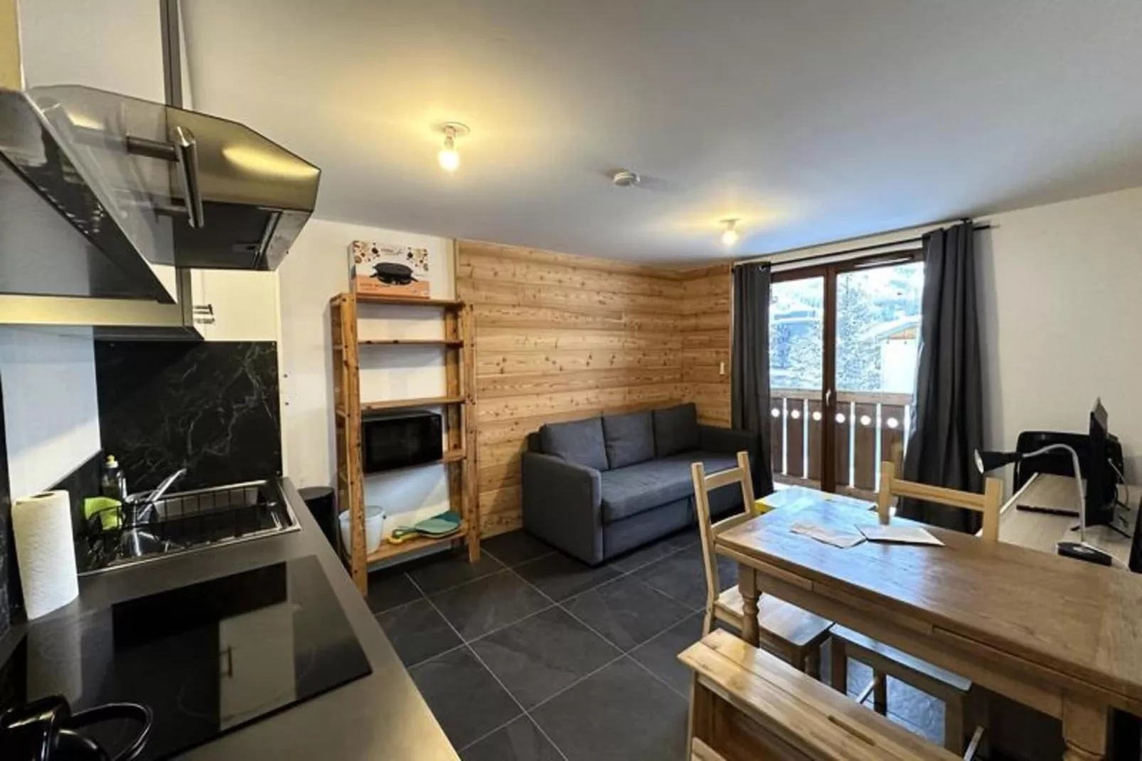 Varsea Residence - Buitenkant zomer