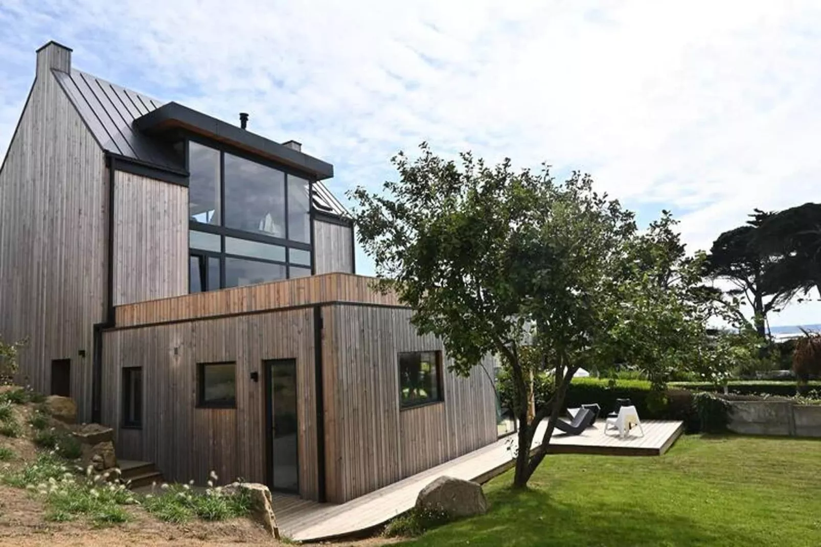 Maison à Penvénan-Buitenkant zomer