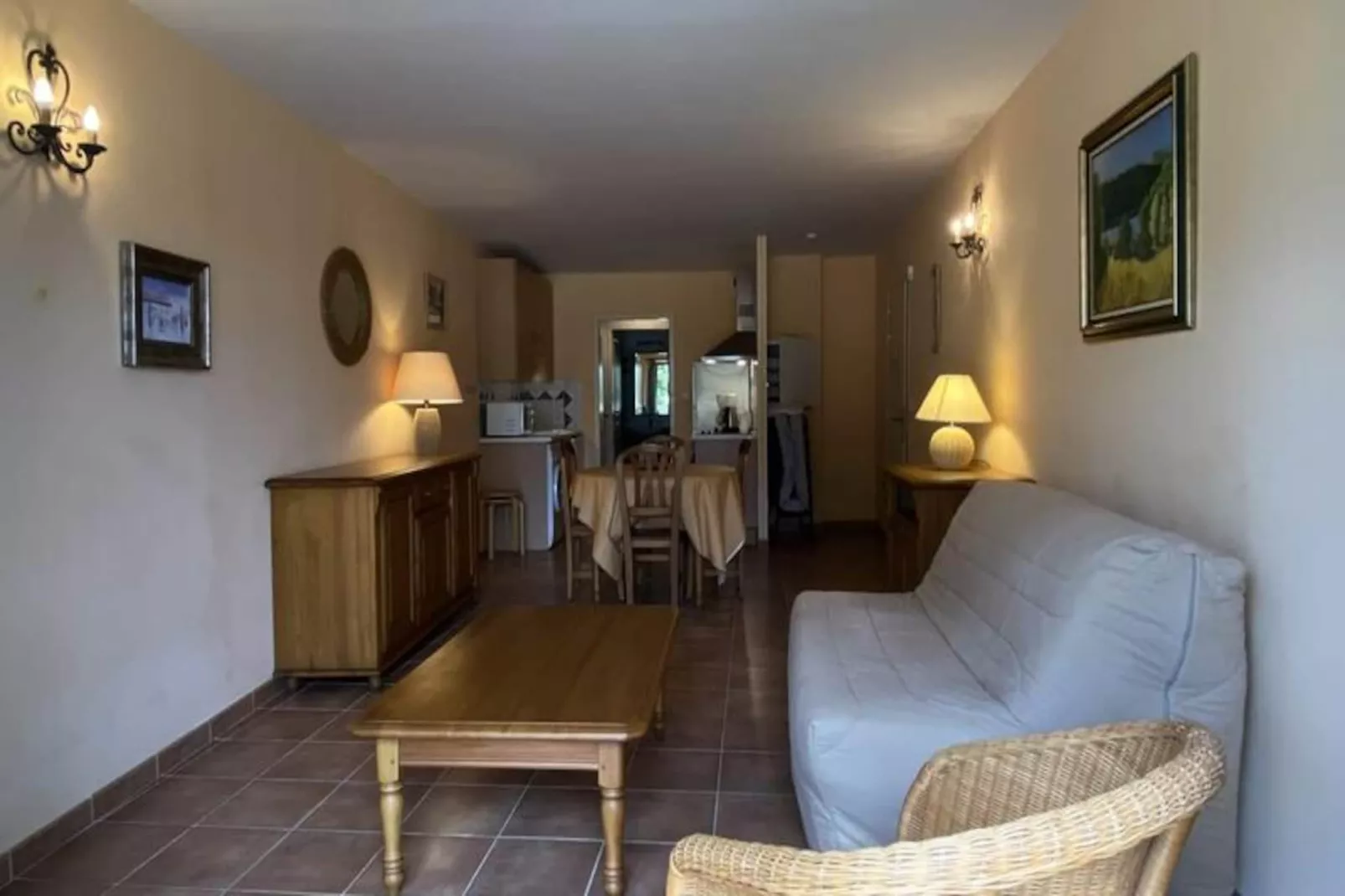 04b2 : Beau Studio Dans Un Mas Proven&ccedil;al - Piscine-Image-tags.