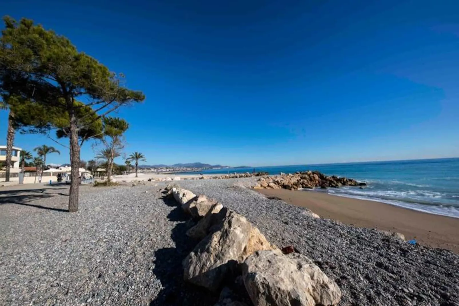 06ah - Superbe T2 Les Pieds Dans L'eau - Piscine-Image-tags.