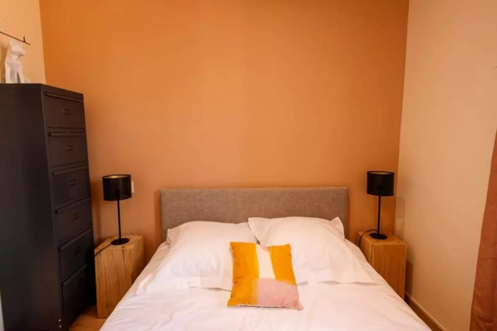 06a2 - Cœur Du Vieux Nice: Bel Appartement Rénové-Image-tags.