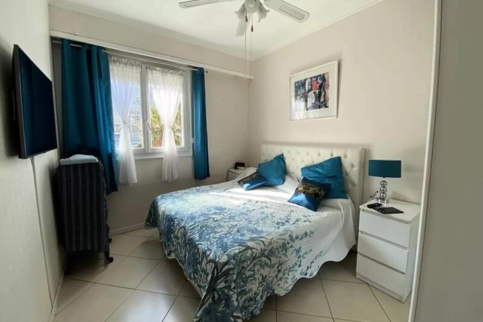 Résidence 2 Pi&egrave;ces Plein Sud &agrave; 300m De La Croisette ☀live In Le Bosquet☀-Slaapkamer