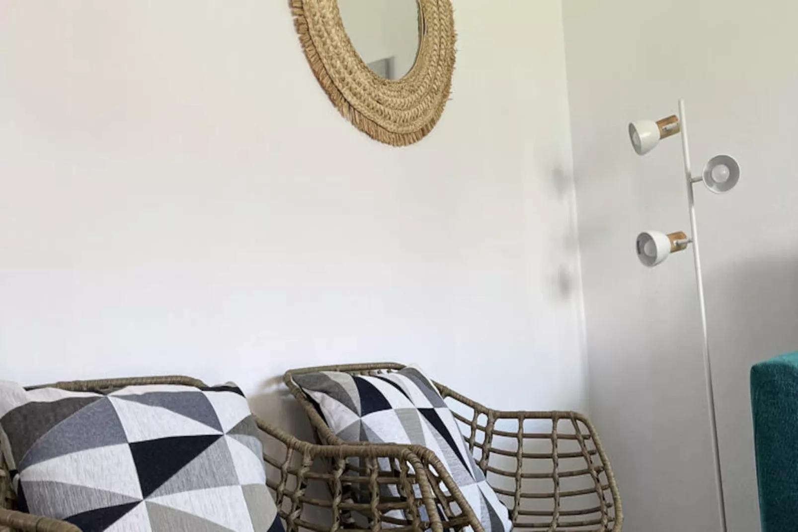 Appartements à Son Bou-Image-tags.