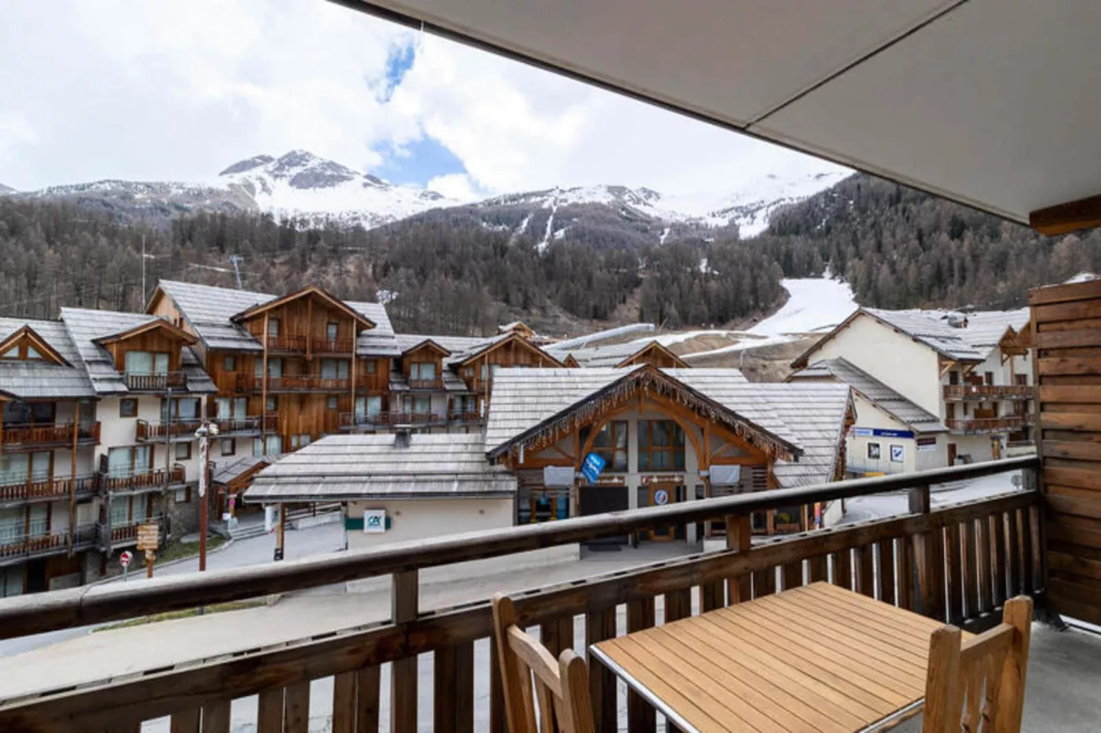 Résidence Le Balcon Des Airelles-Terrasbalkon
