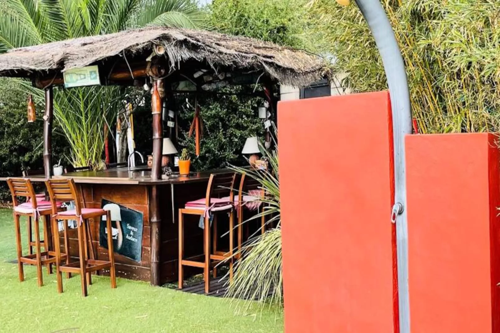 06al - Villa Architecte Avec Piscine Vue Mer-Image-tags.