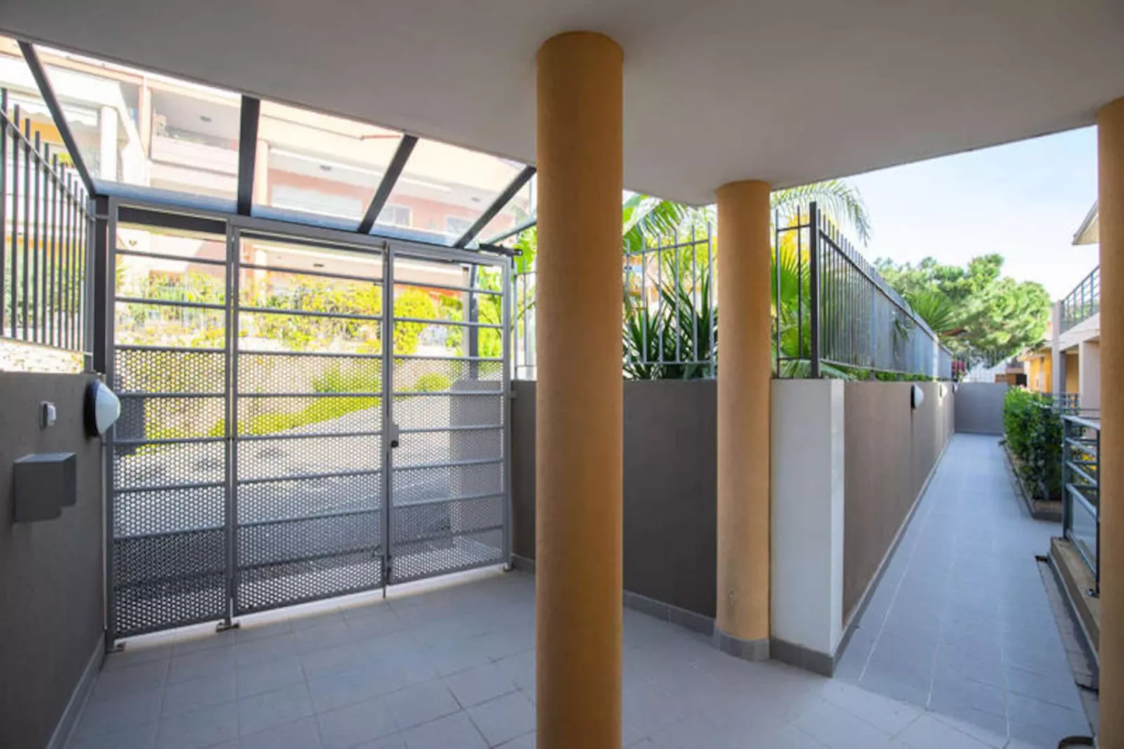 Appartement &agrave; Mandelieu - Piscine Et Court De Tennis-Image-tags.