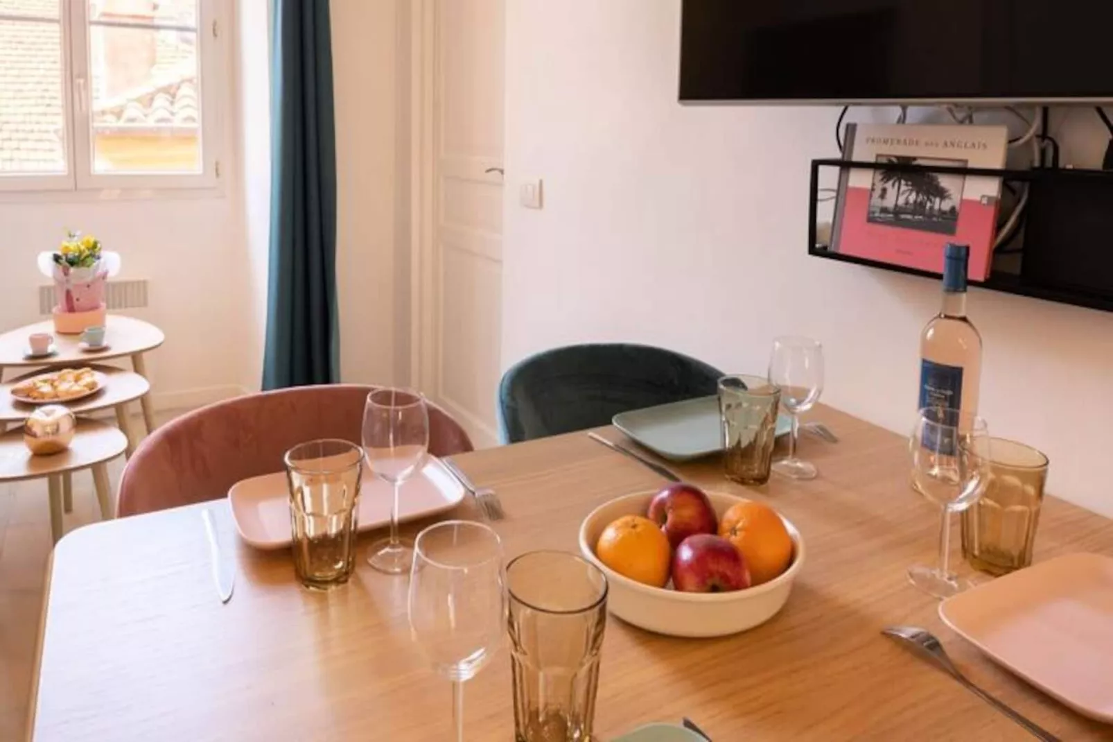 06a3 - Bel Appartement Au Cœur Du Vieux Nice-Image-tags.