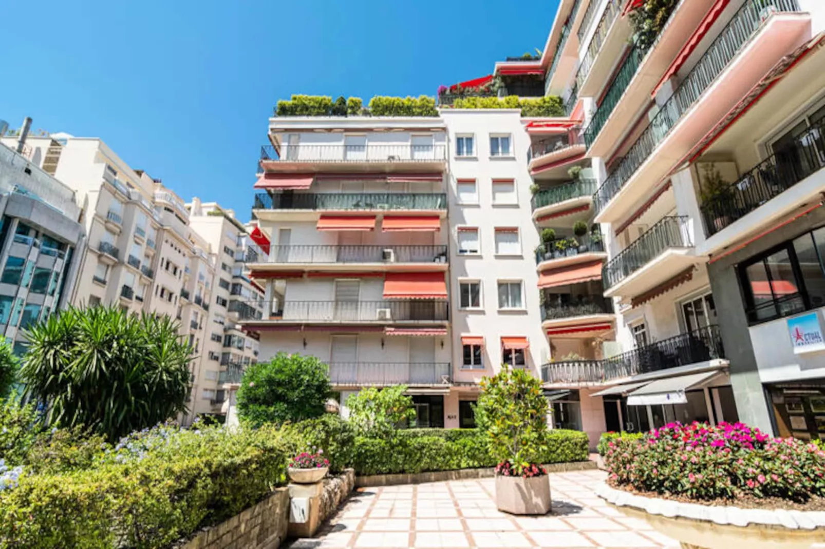 Armenonville 3 Pcs Premium Balcon Parking Croisette 2 Mns Olam Properties-Image-tags.