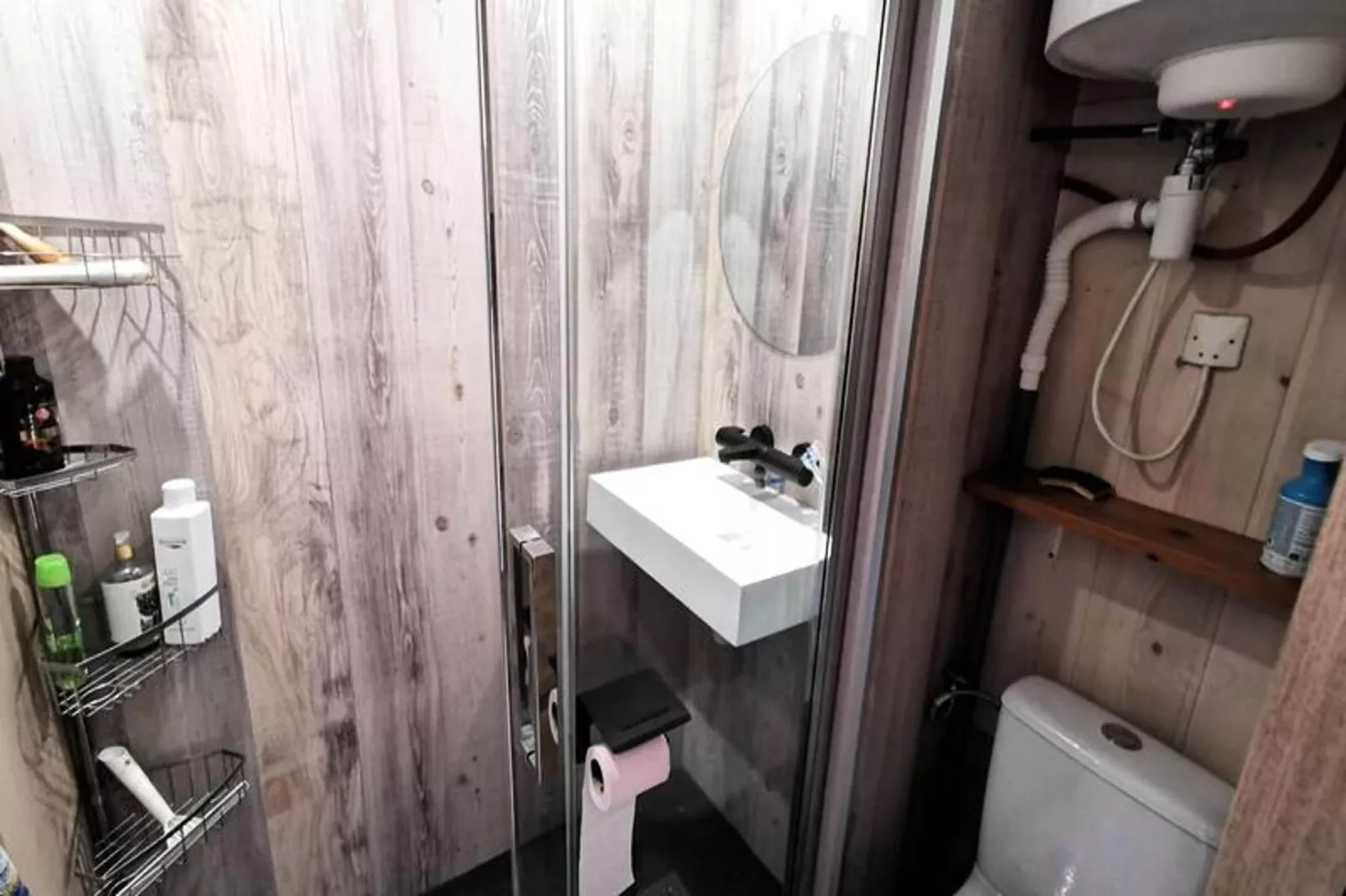 Résidence Les Arenes-Badkamer