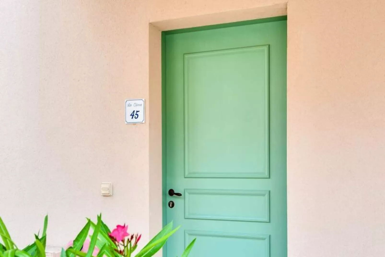 Les Coteaux de Pont Royal en Provence - maeva Home-Image-tags.