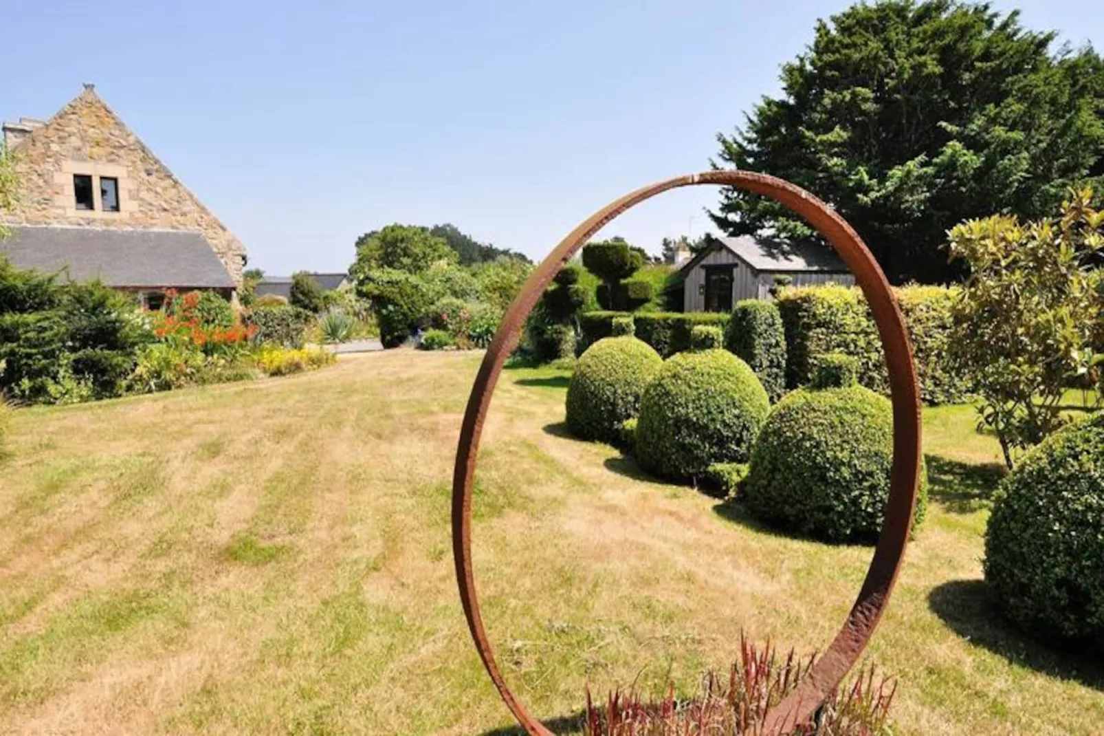 Maison à Plougrescant-Image-tags.