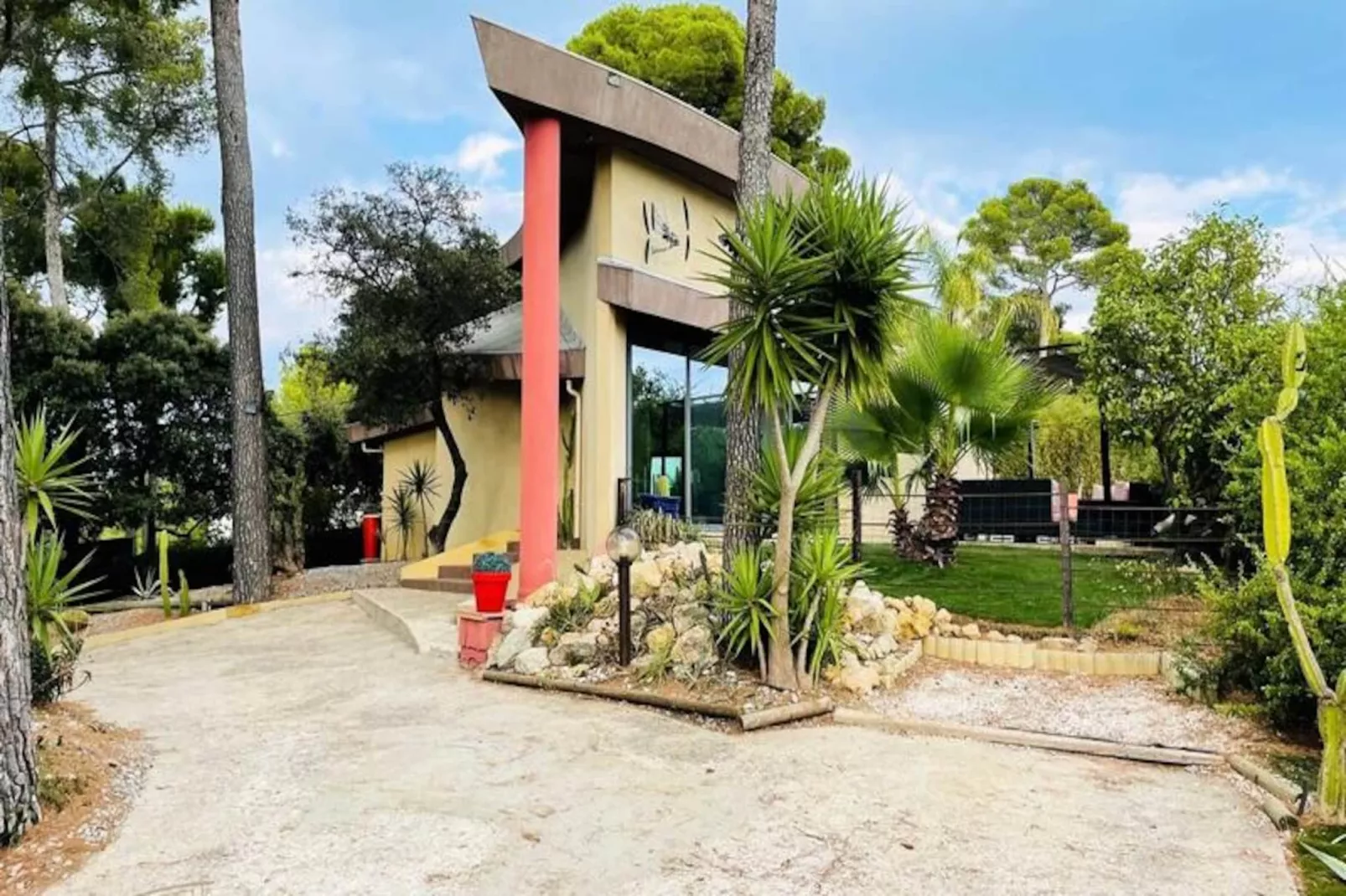 06al - Villa Architecte Avec Piscine Vue Mer-Image-tags.