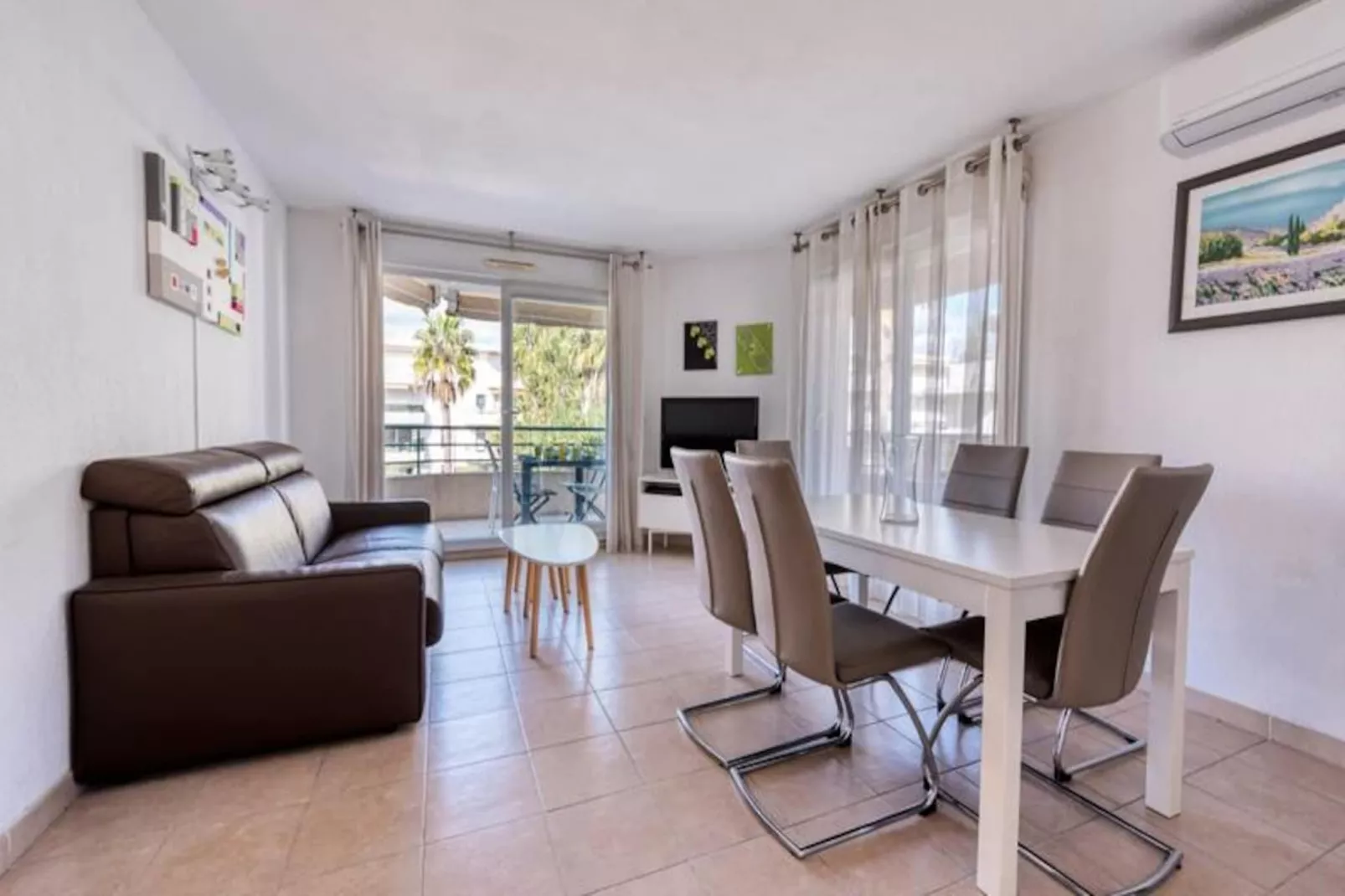 Le Regent Park  Appartement Pour 6 By Sunset-Image-tags.