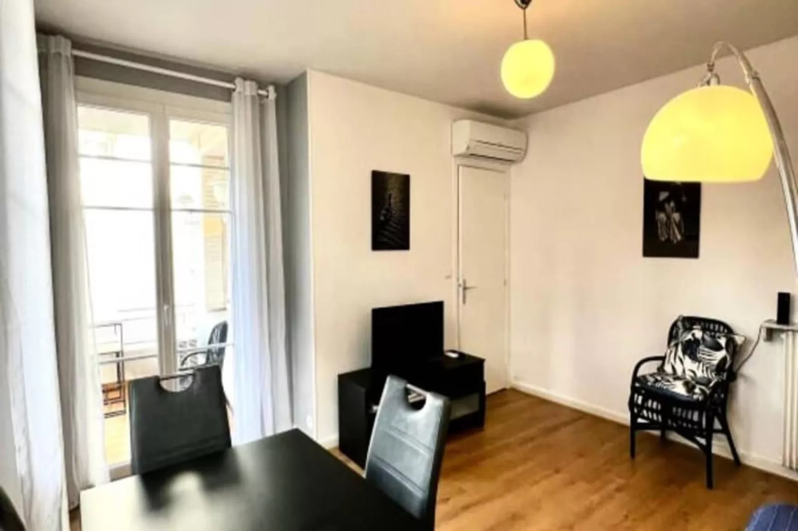 Résidence Appartement 1 Chambre Au Coeur De Cannes-Buitenkant zomer