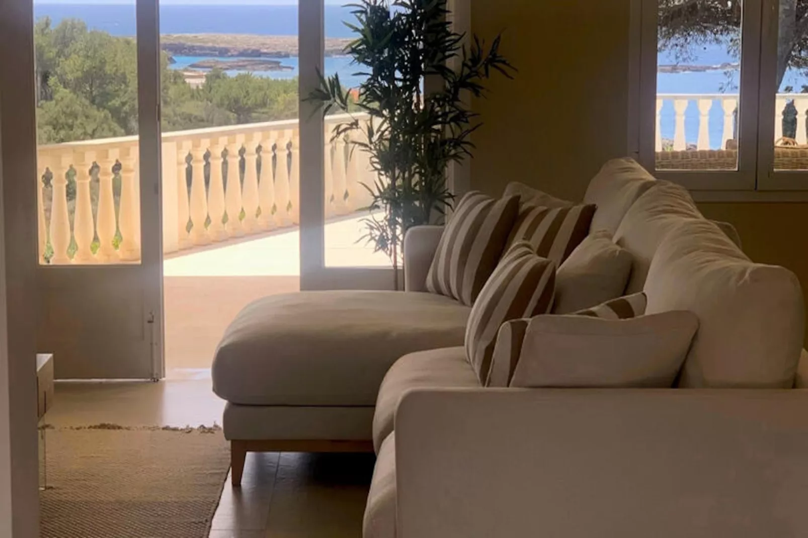 Maison à Binisafuller-Image-tags.