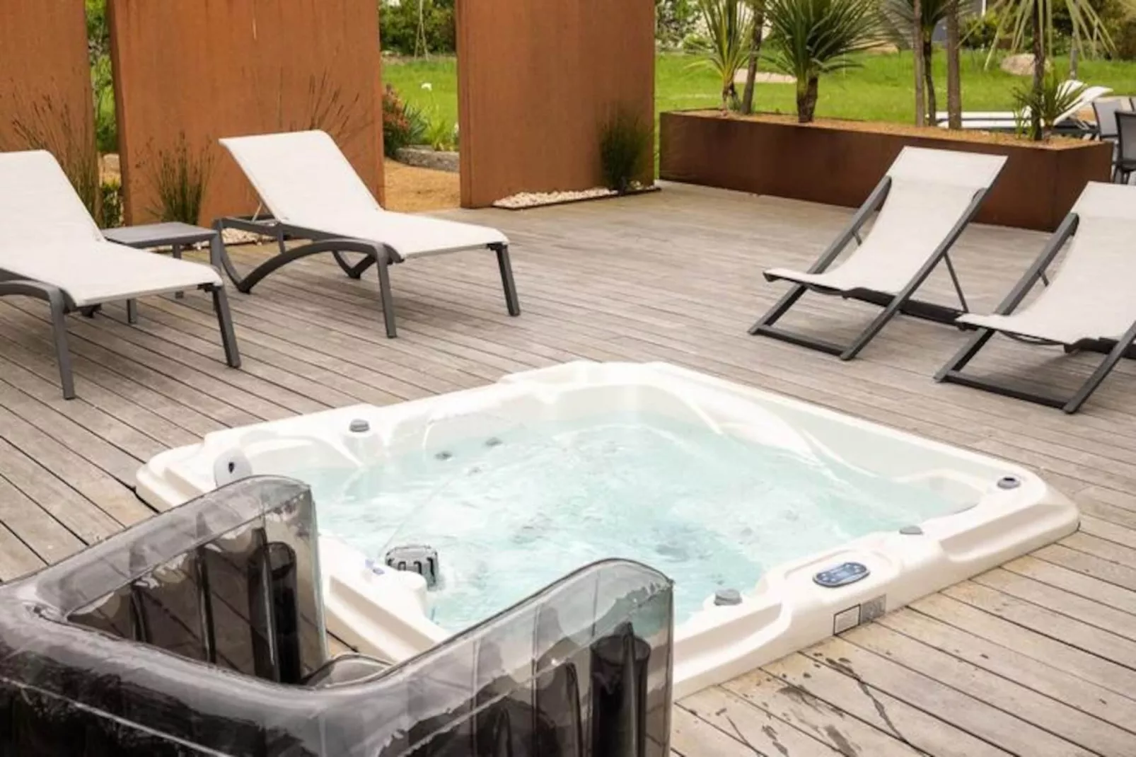 Maison à Perros-Guirec-Image-tags.