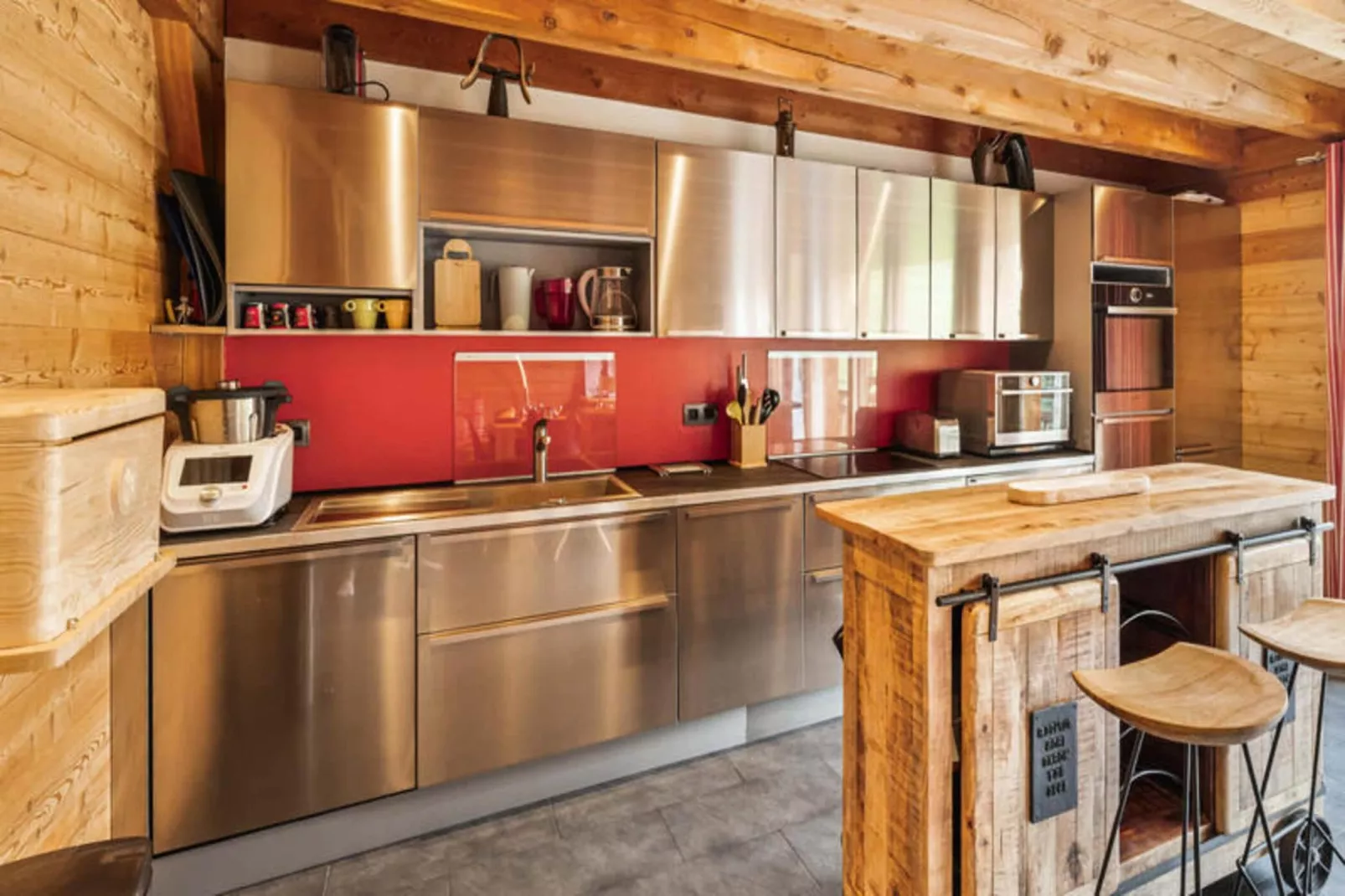 Résidence Marmottant-Buitenkant zomer