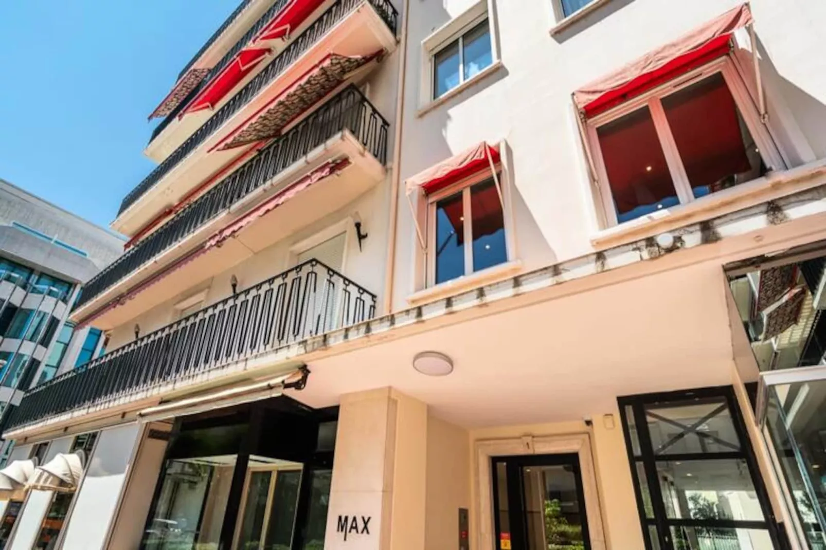 Armenonville 3 Pcs Premium Balcon Parking Croisette 2 Mns Olam Properties-Image-tags.