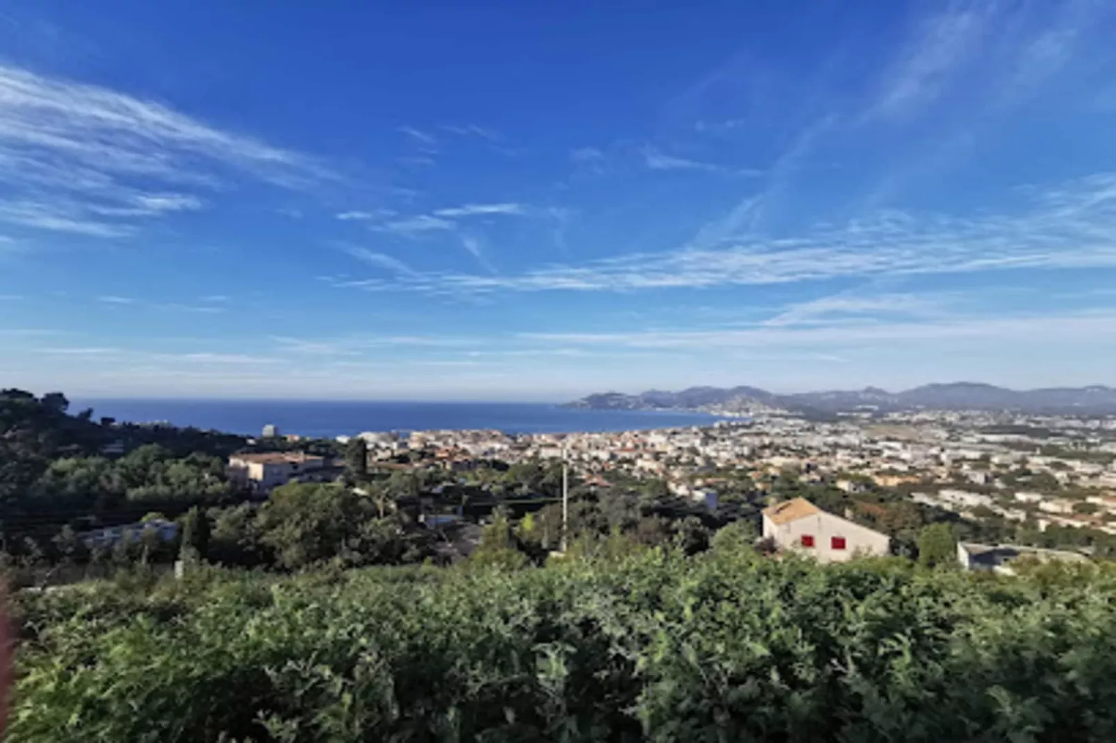 Résidence Bnb Renting Beau  2 Pi&egrave;ces Dans Un Immeuble Neuf Avec Piscine Avec Parking-Gebieden zomer 5km