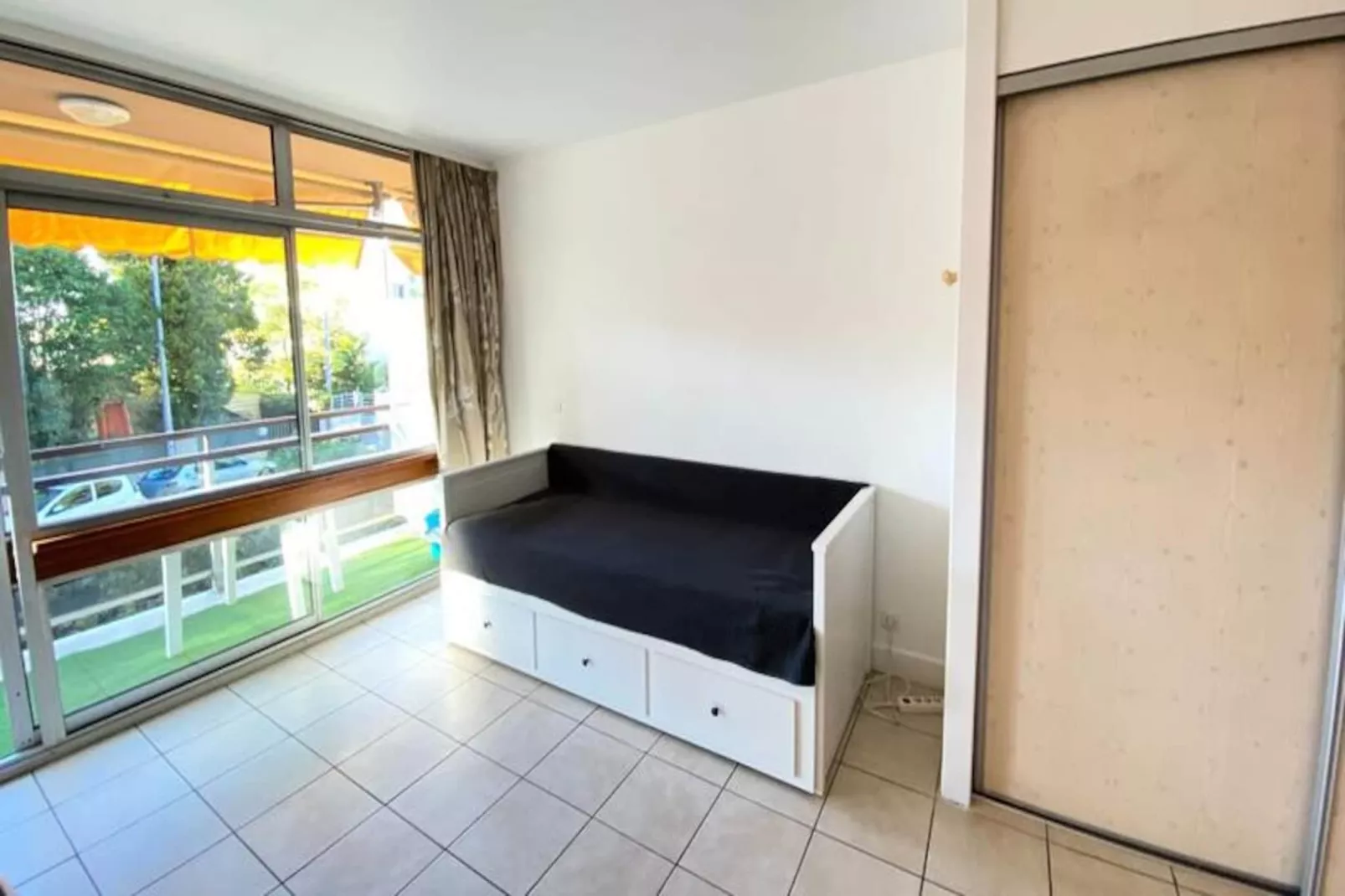 06u - Beau Studio En R&eacute;sidence - Piscine Et Tennis-Image-tags.