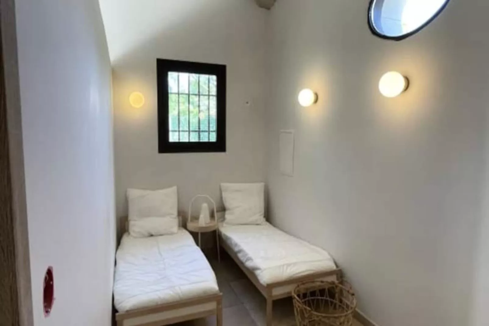 Belle Villa Contemporaine, Piscine Et Grand Jardin-Image-tags.